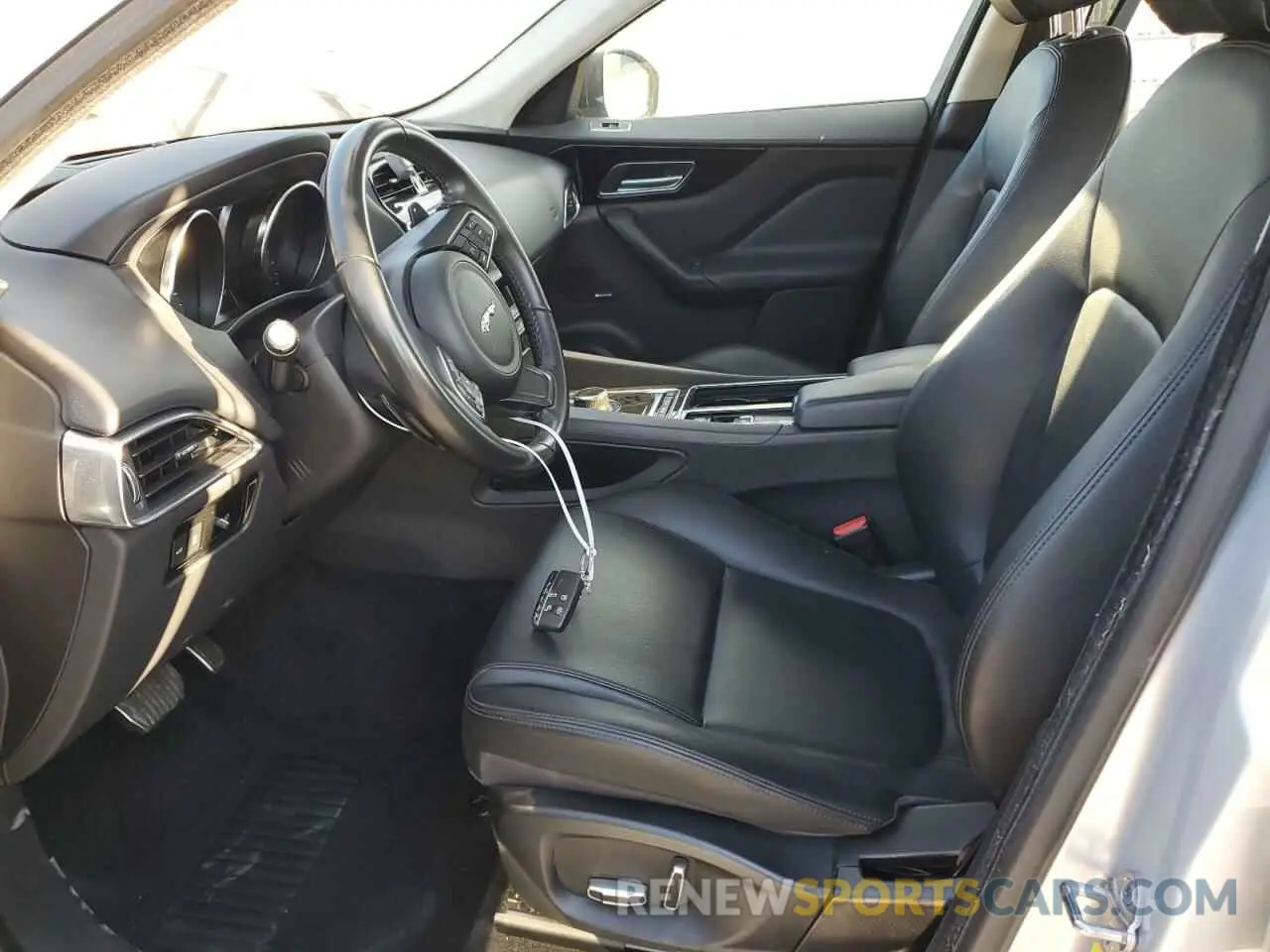 7 fotografías del automóvil dañado SADCS2FX0KA616001 JAGUAR F-PACE 2019