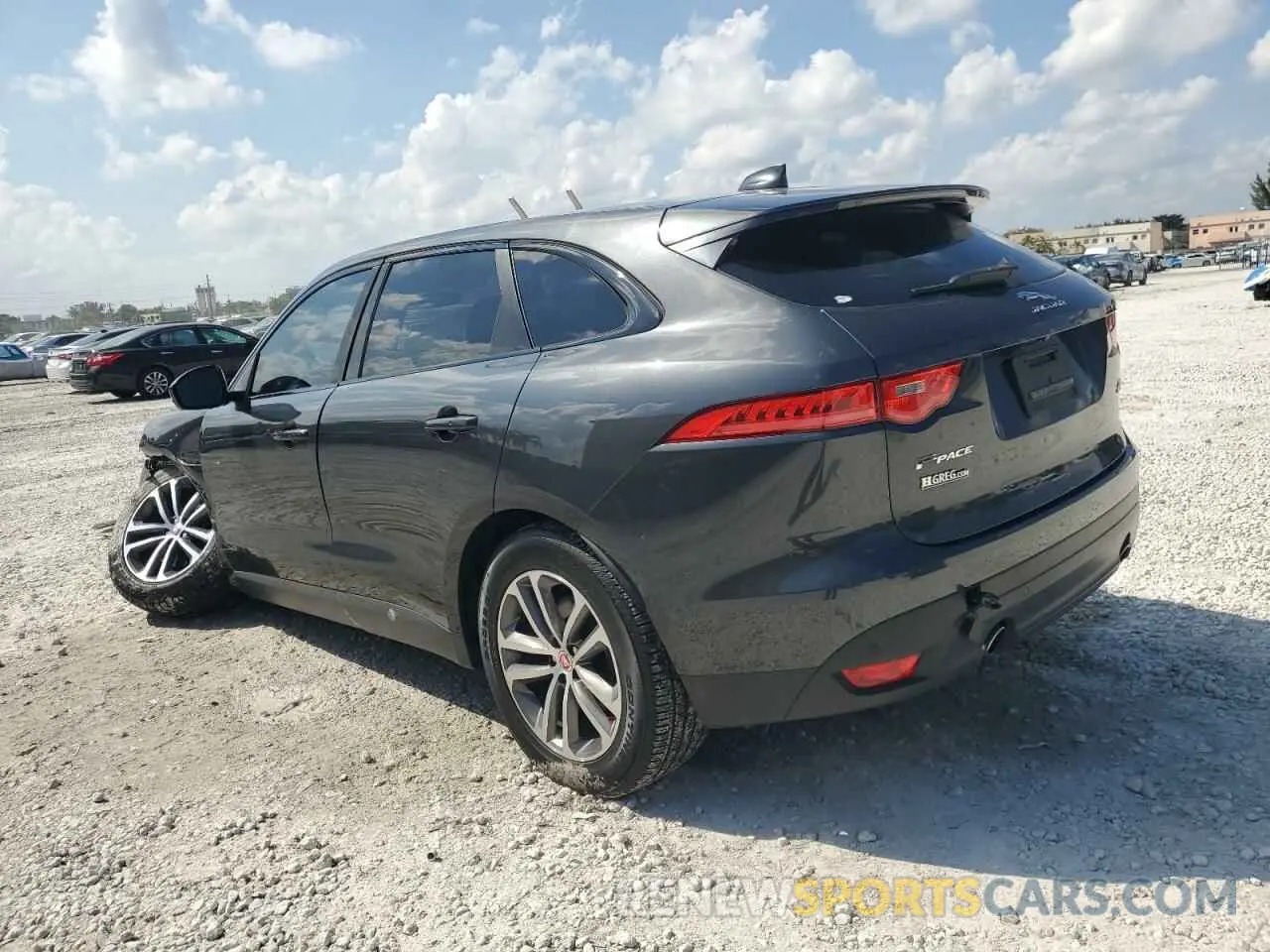2 fotografías del automóvil dañado SADCJ2FX0LA646149 JAGUAR F-PACE 2020