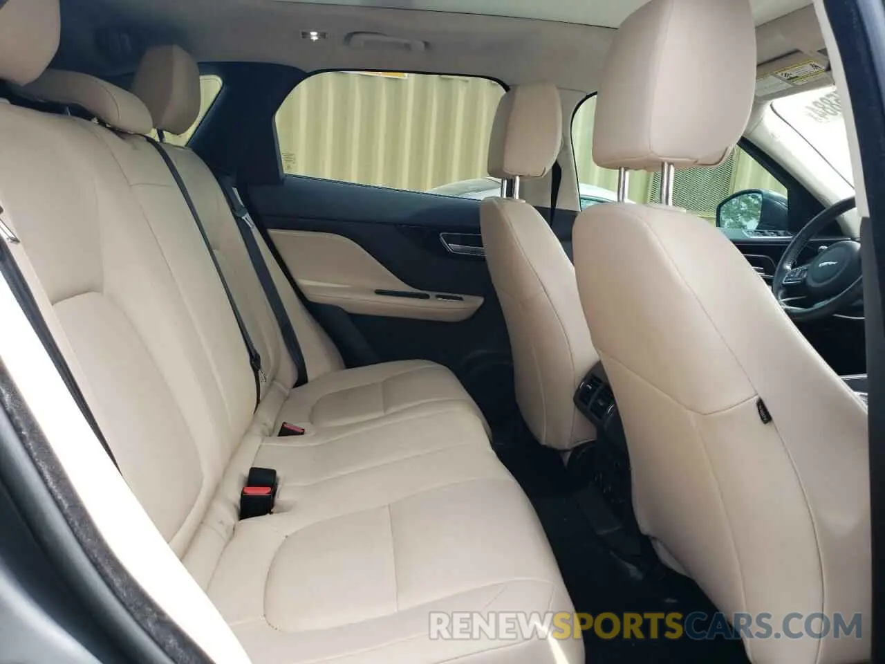 11 fotografías del automóvil dañado SADCJ2FX2LA622614 JAGUAR F-PACE 2020