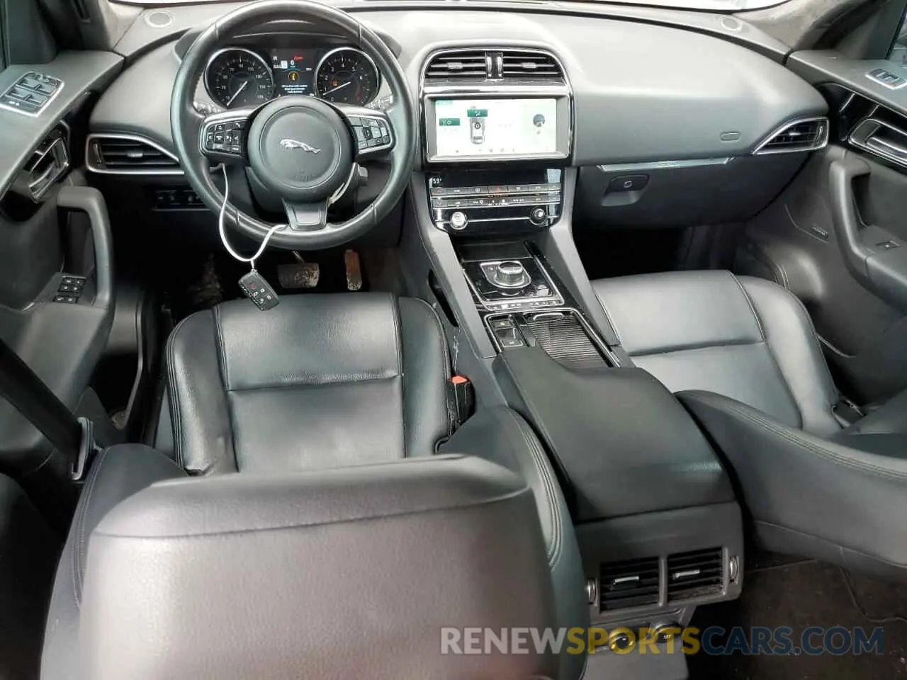 8 fotografías del automóvil dañado SADCJ2FX3LA626428 JAGUAR F-PACE 2020