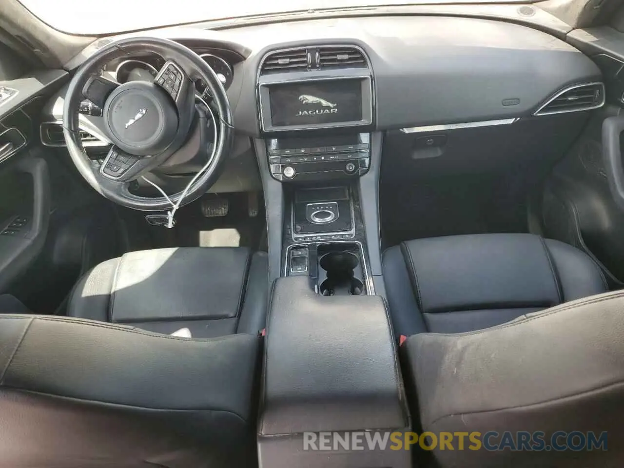 8 fotografías del automóvil dañado SADCJ2FX5LA645742 JAGUAR F-PACE 2020