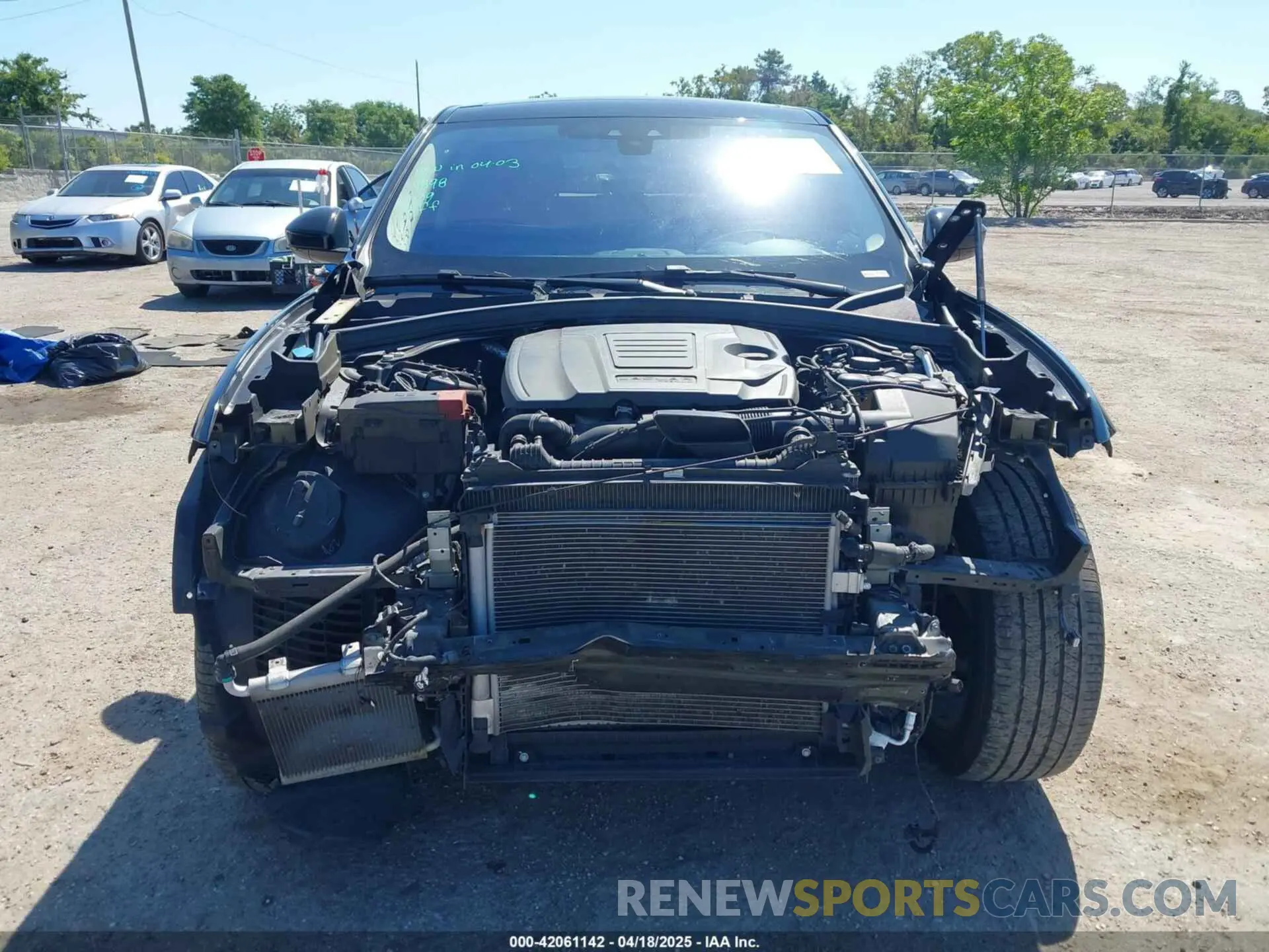 12 fotografías del automóvil dañado SADCJ2FX8LA632287 JAGUAR F-PACE 2020