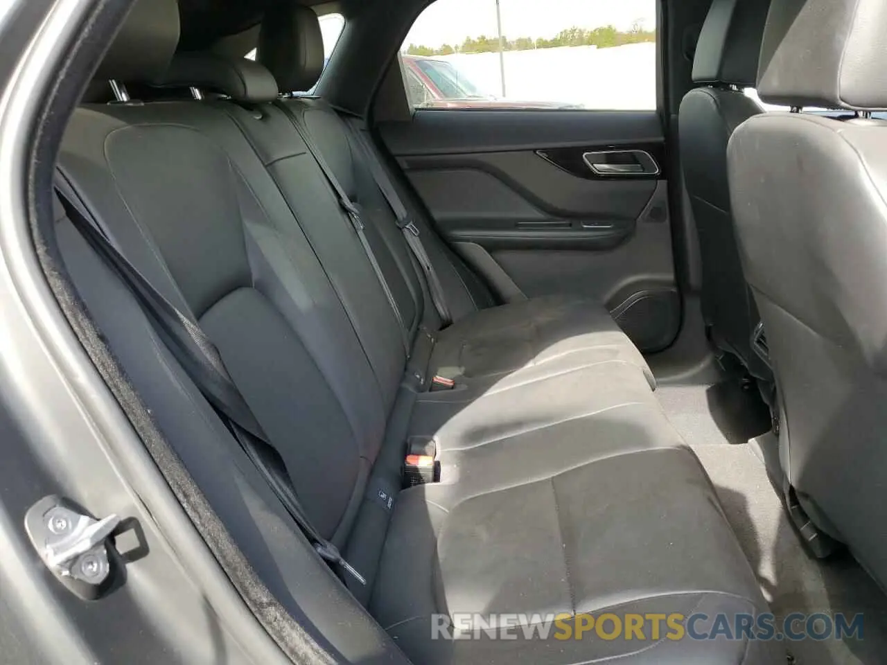 6 fotografías del automóvil dañado SADCJ2FX9LA645646 JAGUAR F-PACE 2020