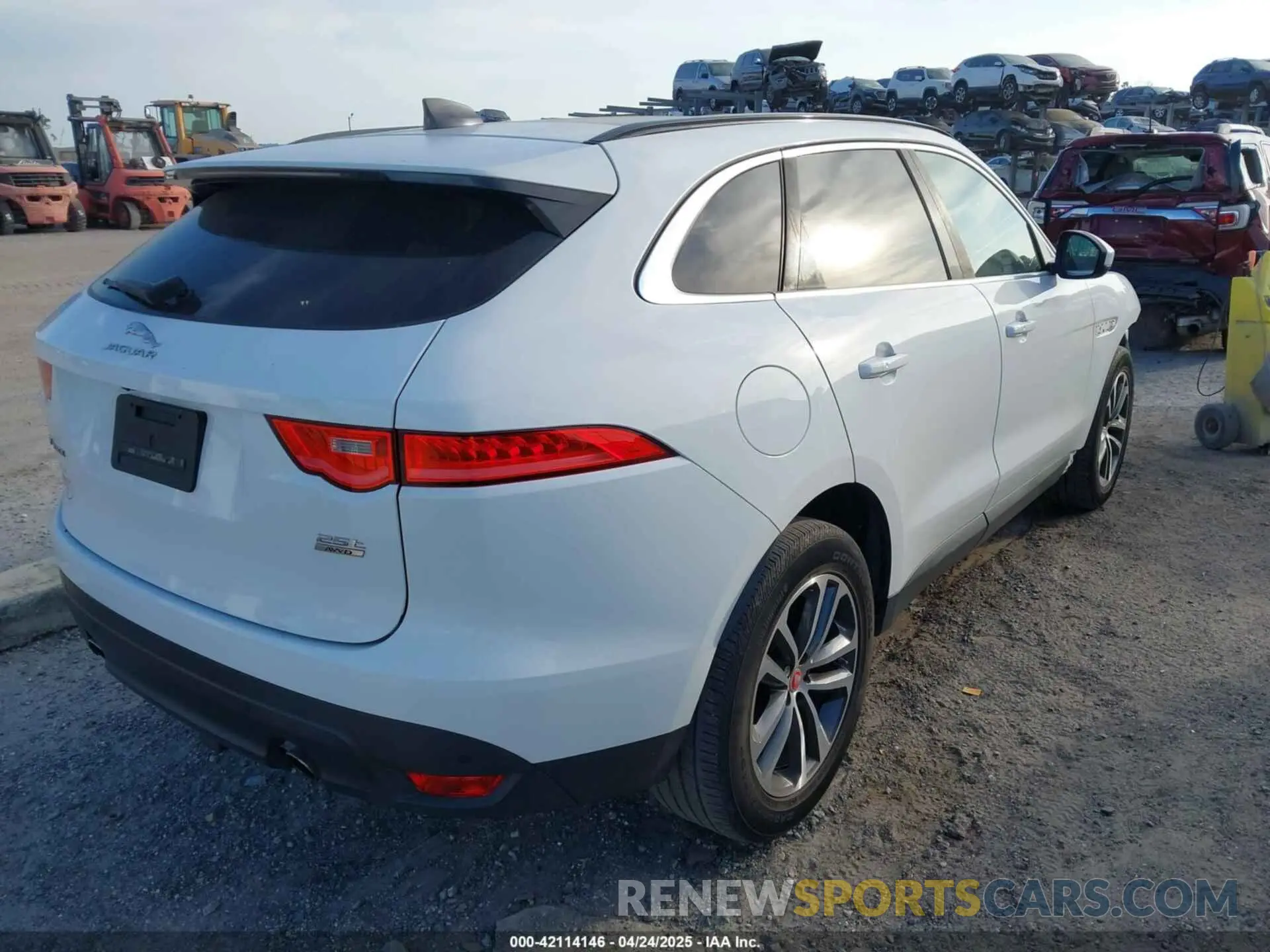 4 fotografías del automóvil dañado SADCJ2FXXLA631058 JAGUAR F-PACE 2020