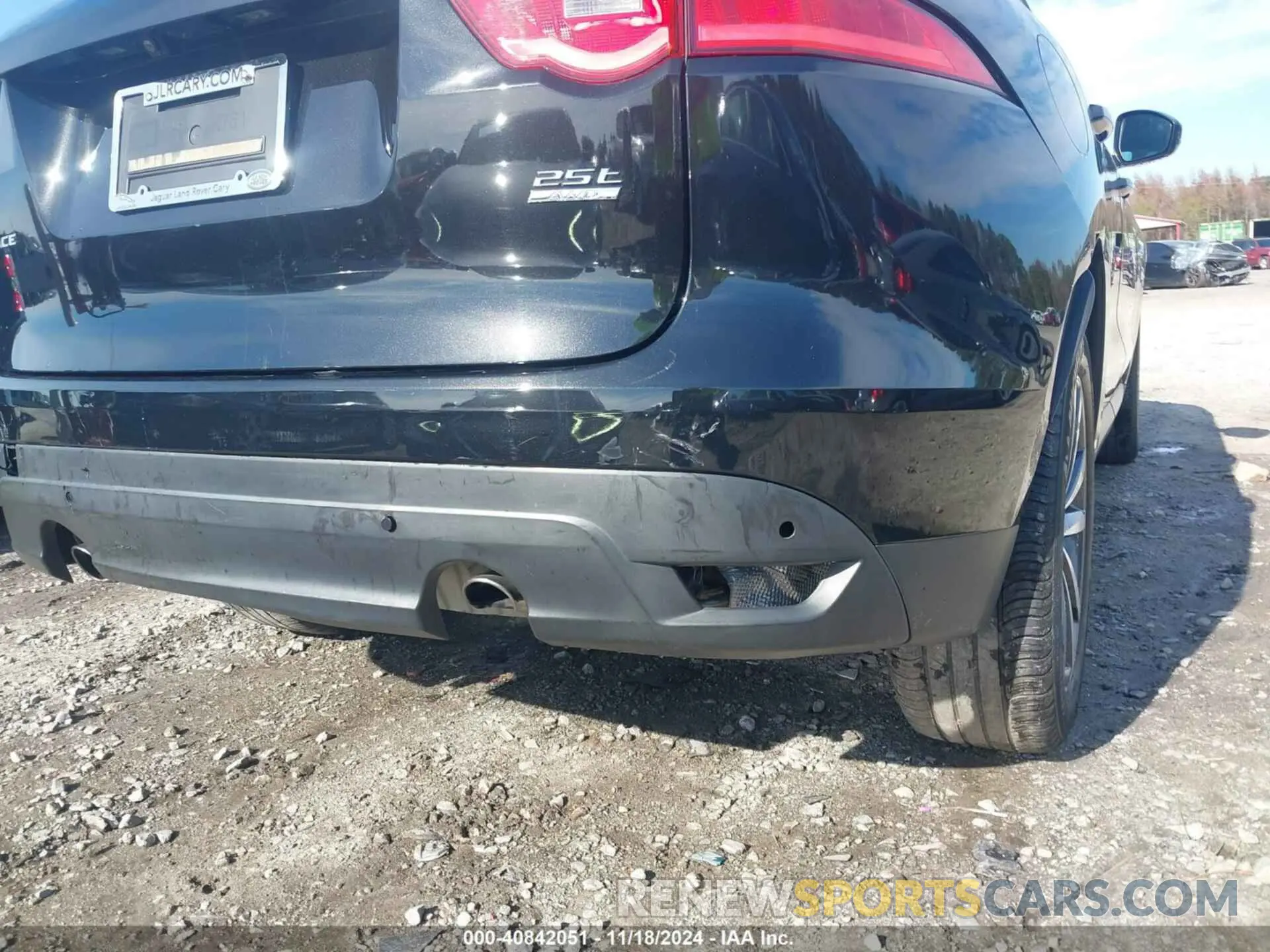 18 fotografías del automóvil dañado SADCK2FX8LA659499 JAGUAR F-PACE 2020