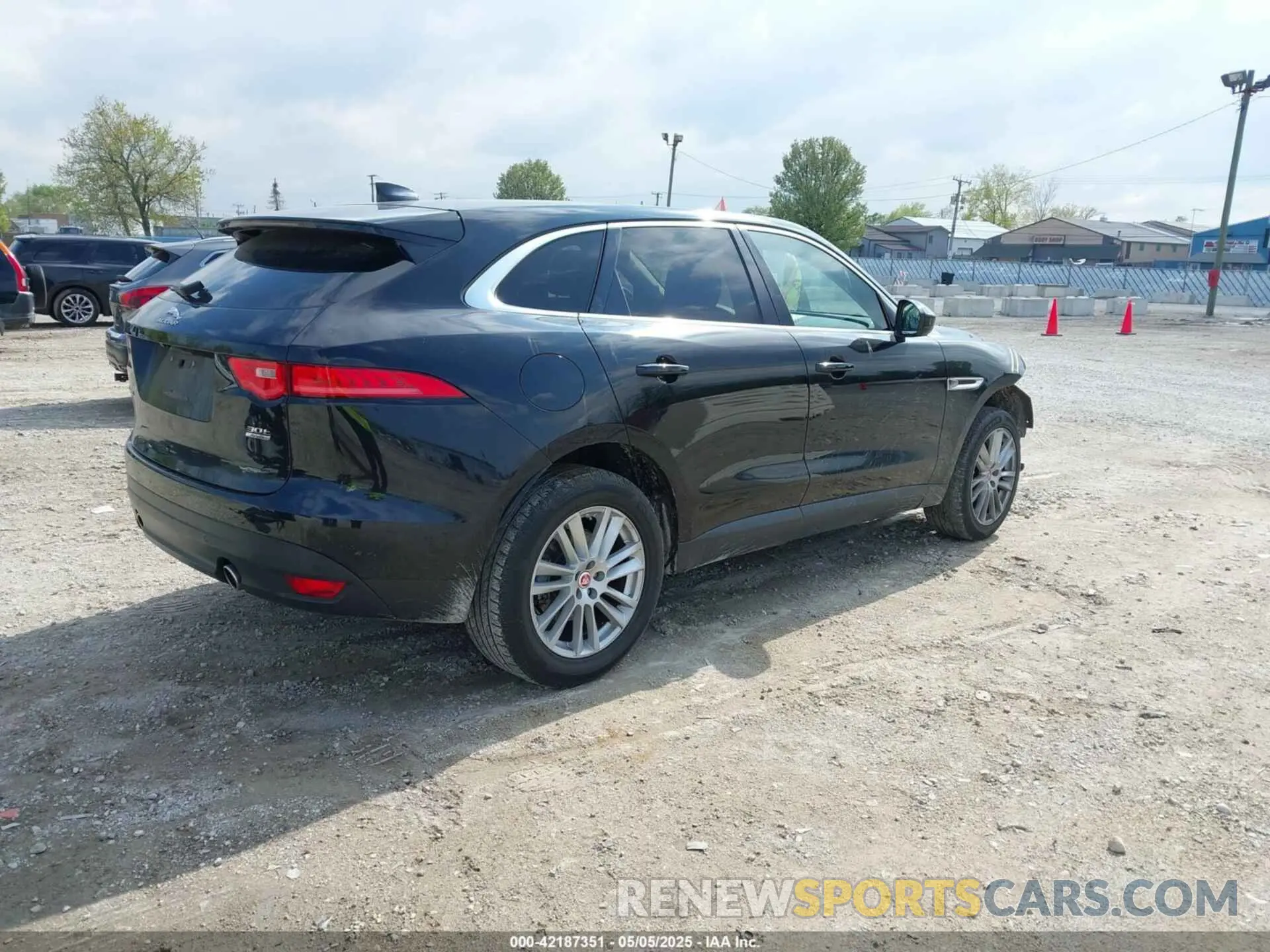 4 fotografías del automóvil dañado SADCK2GX1LA638590 JAGUAR F-PACE 2020