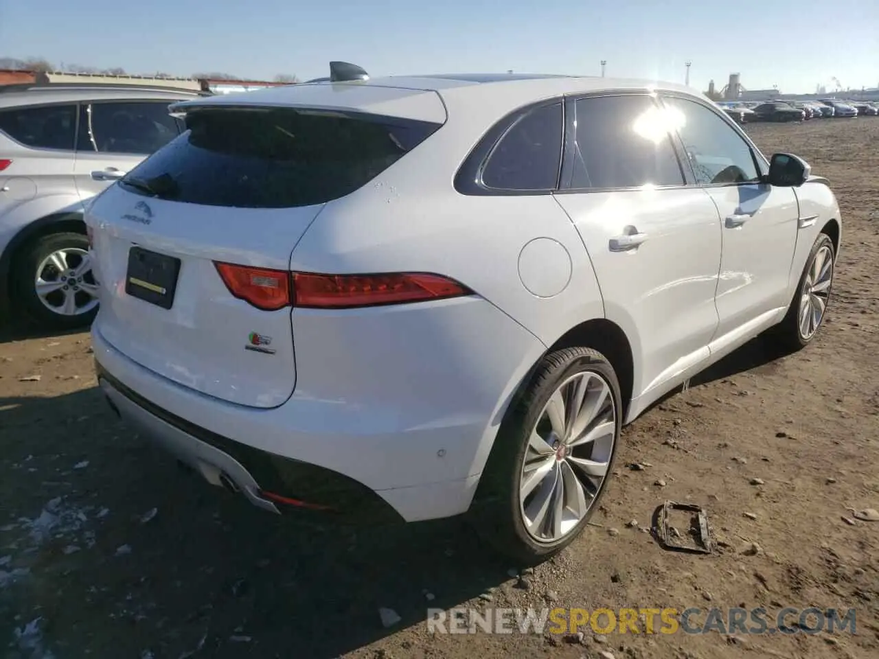 3 fotografías del automóvil dañado SADCM2FV0LA646299 JAGUAR F-PACE 2020