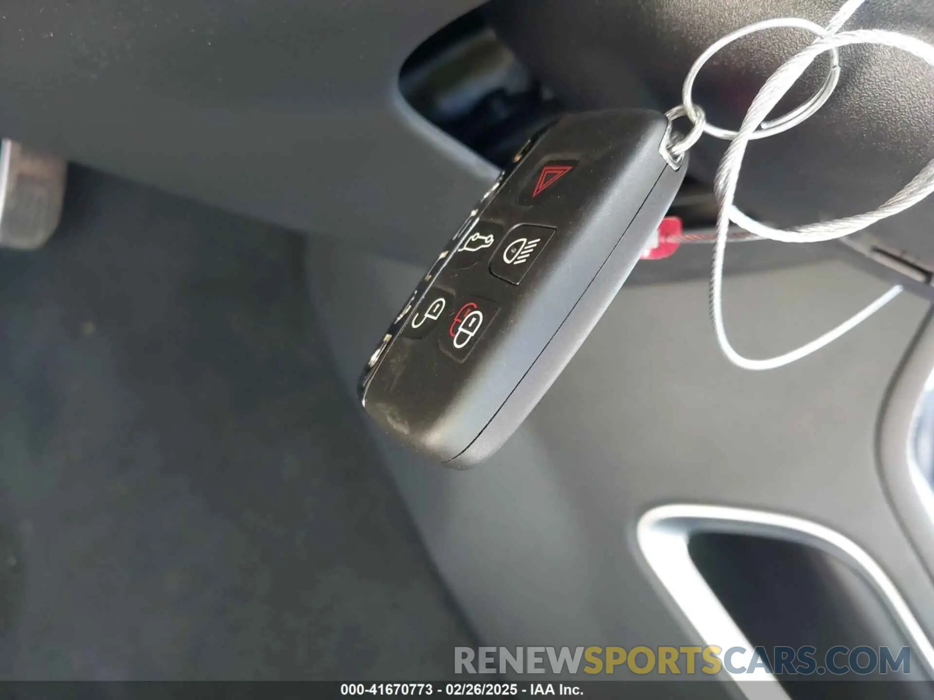 11 fotografías del automóvil dañado SADCM2FV5LA638361 JAGUAR F-PACE 2020