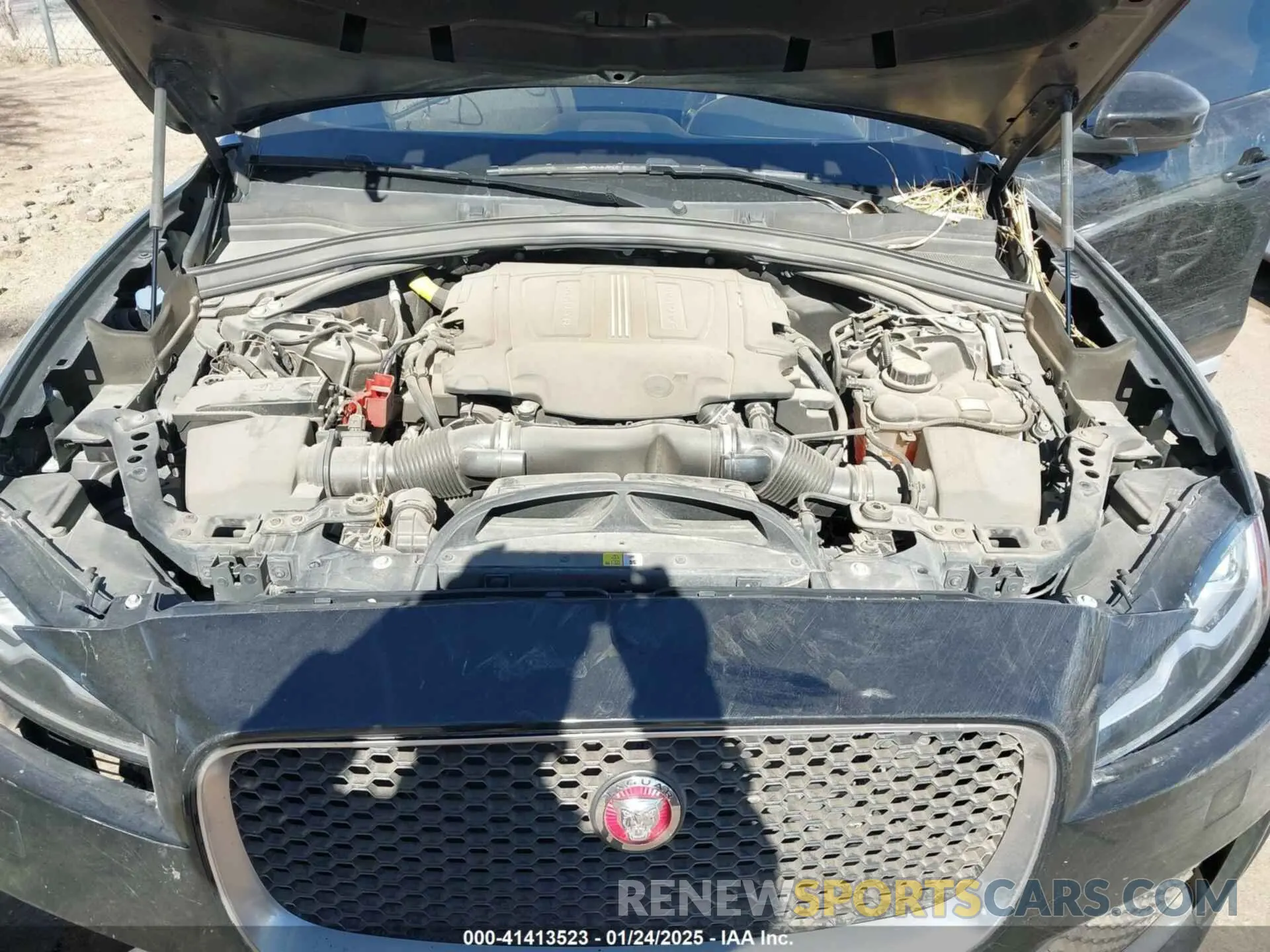 10 fotografías del automóvil dañado SADCM2FV6LA641169 JAGUAR F-PACE 2020