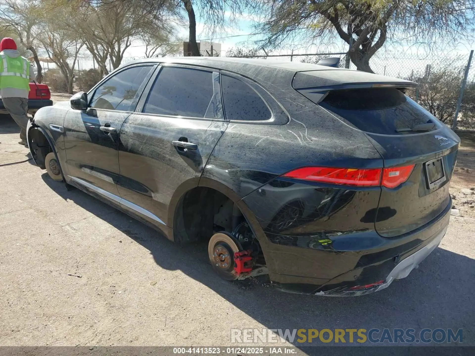 3 fotografías del automóvil dañado SADCM2FV6LA641169 JAGUAR F-PACE 2020