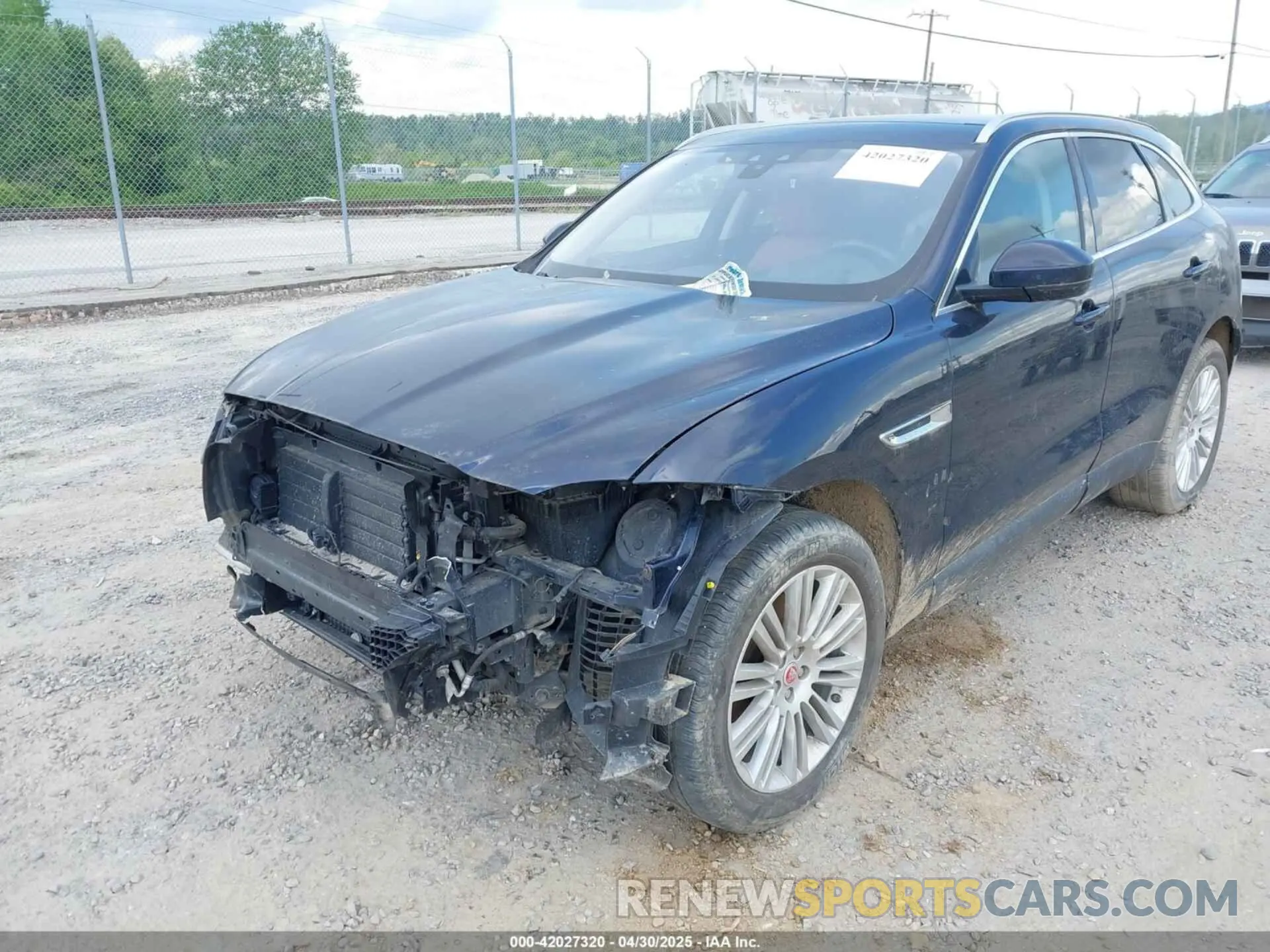 2 fotografías del automóvil dañado SADCN2GX7LA620263 JAGUAR F-PACE 2020