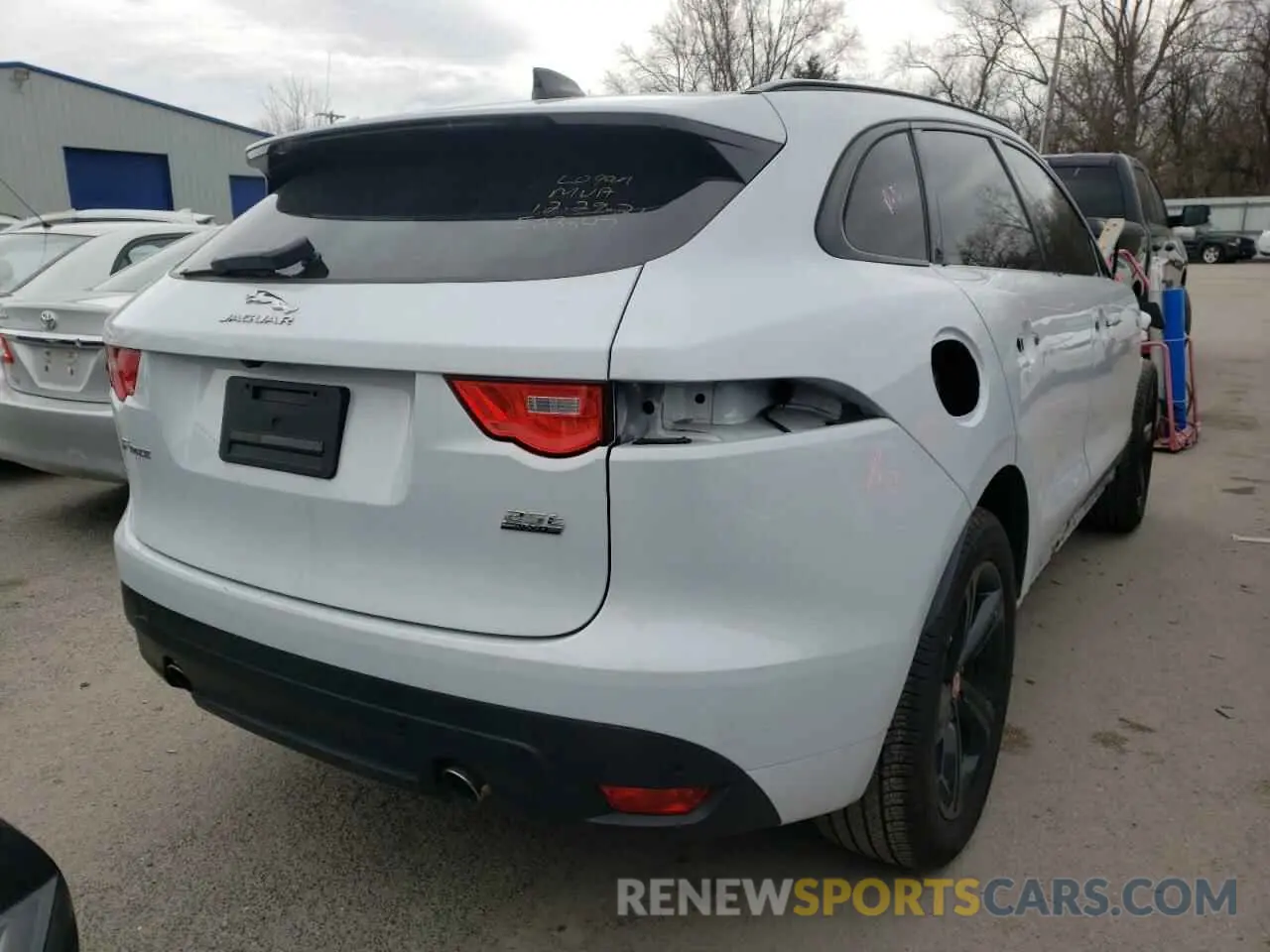 4 fotografías del automóvil dañado SADCP2FX5LA647764 JAGUAR F-PACE 2020