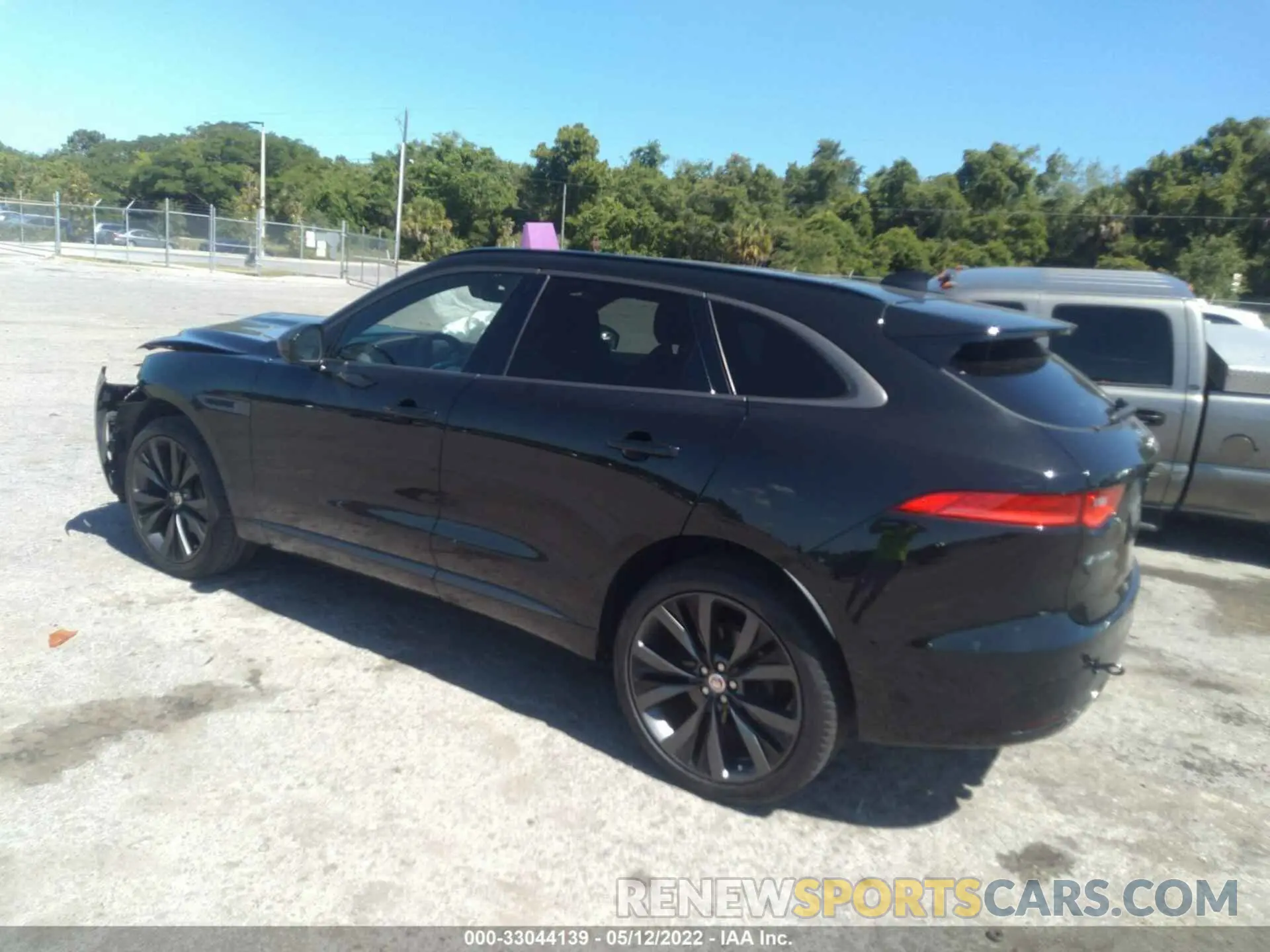 3 fotografías del automóvil dañado SADCX2GX2LA620763 JAGUAR F-PACE 2020