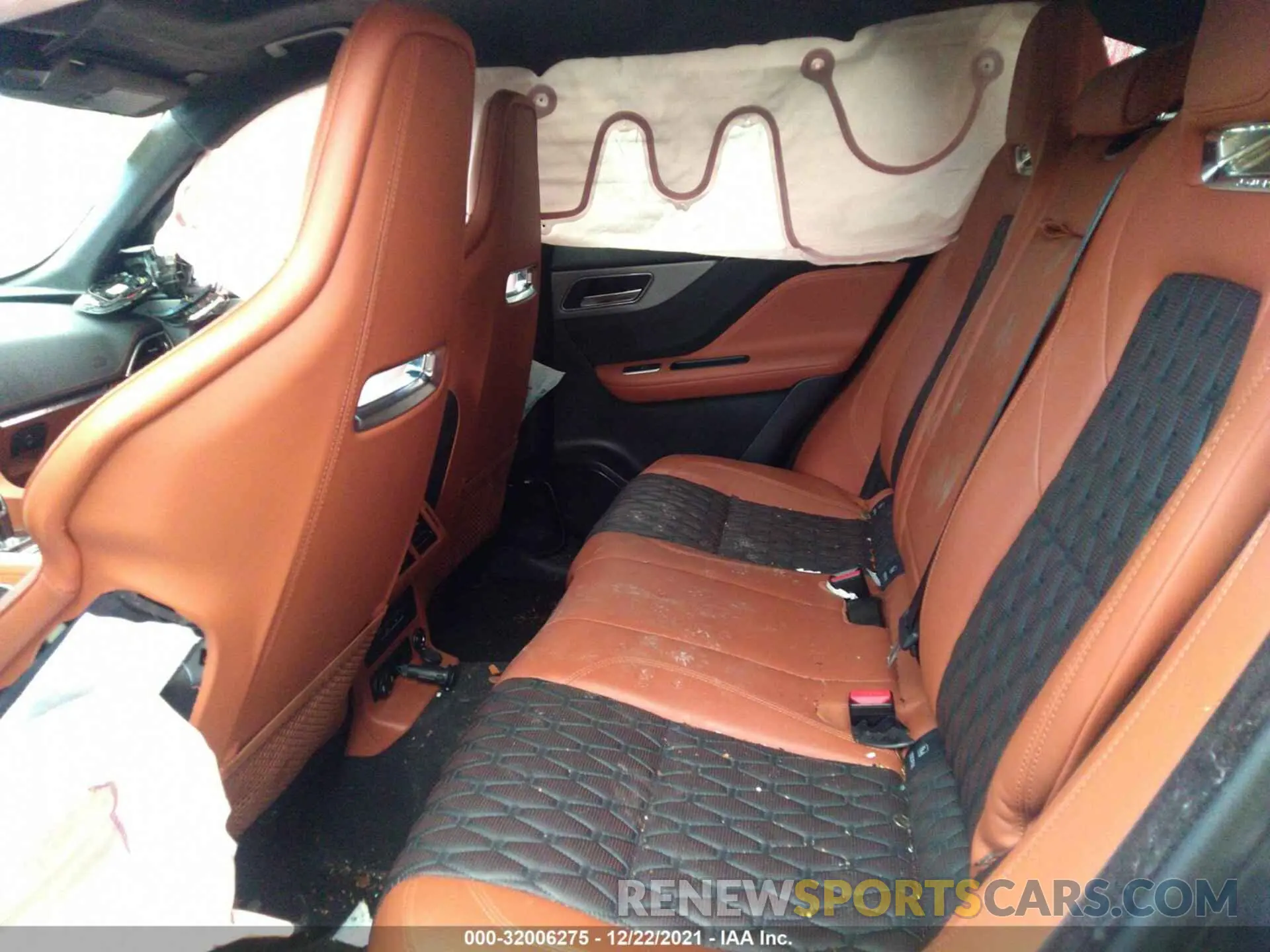 8 fotografías del automóvil dañado SADCZ2EE1LA656813 JAGUAR F-PACE 2020