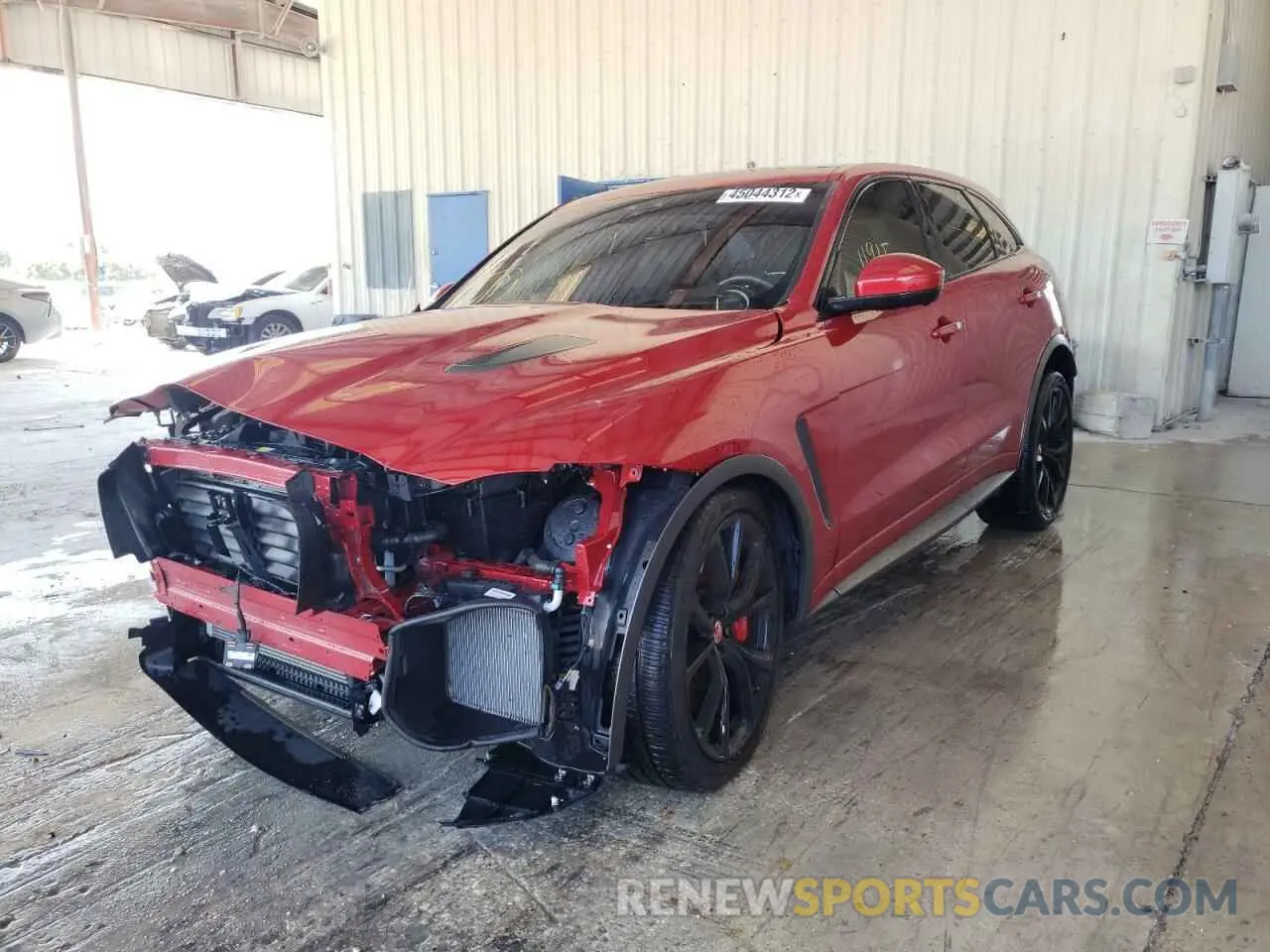 2 fotografías del automóvil dañado SADCZ2EE3LA640404 JAGUAR F-PACE 2020