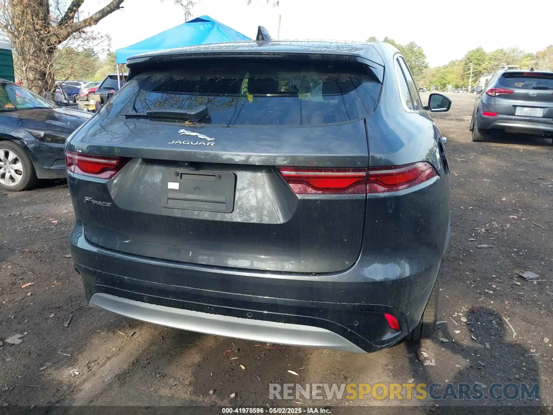 16 fotografías del automóvil dañado SADCJ2EX1MA672696 JAGUAR F-PACE 2021