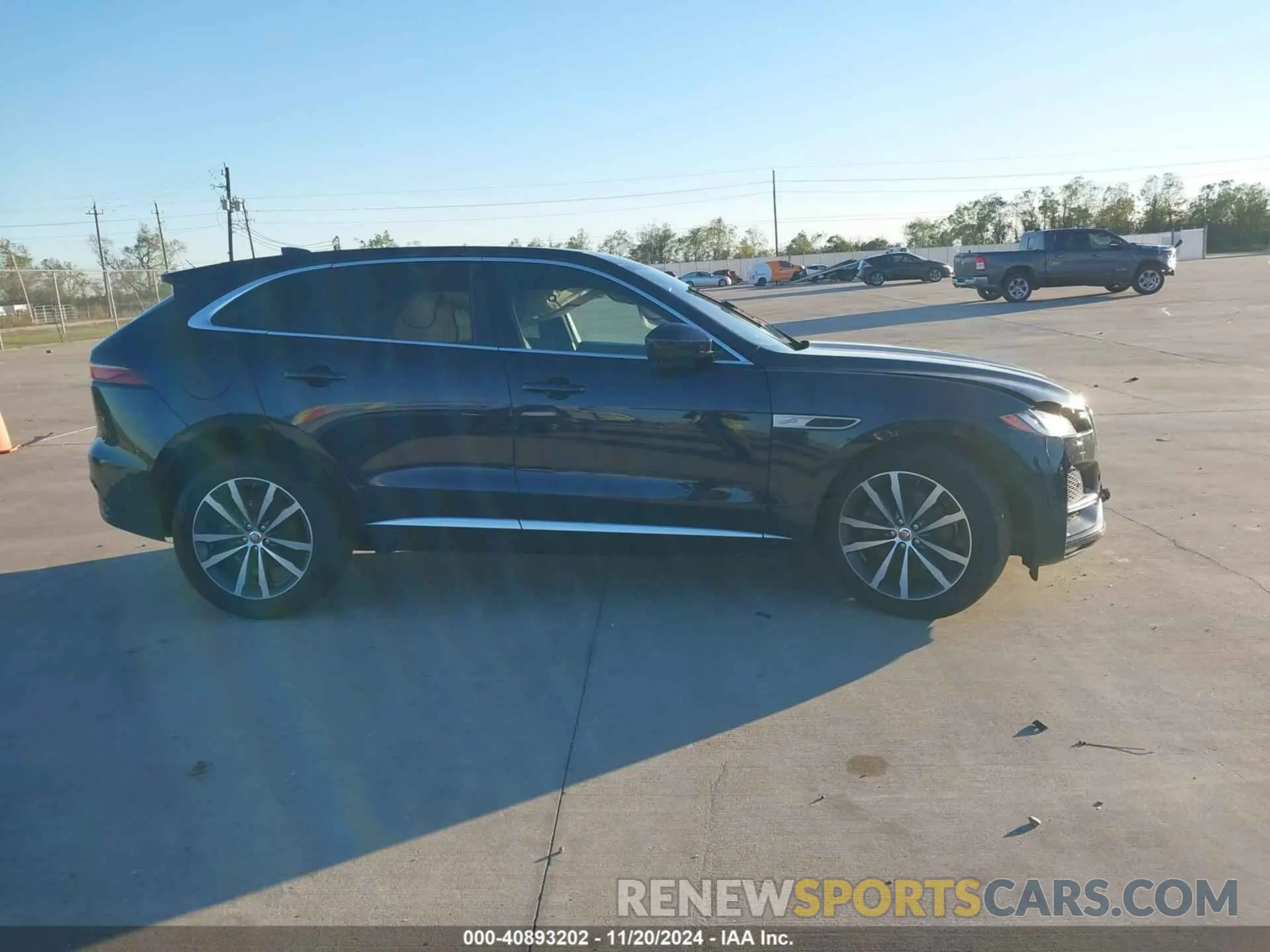13 fotografías del automóvil dañado SADCJ2EX2MA675428 JAGUAR F-PACE 2021