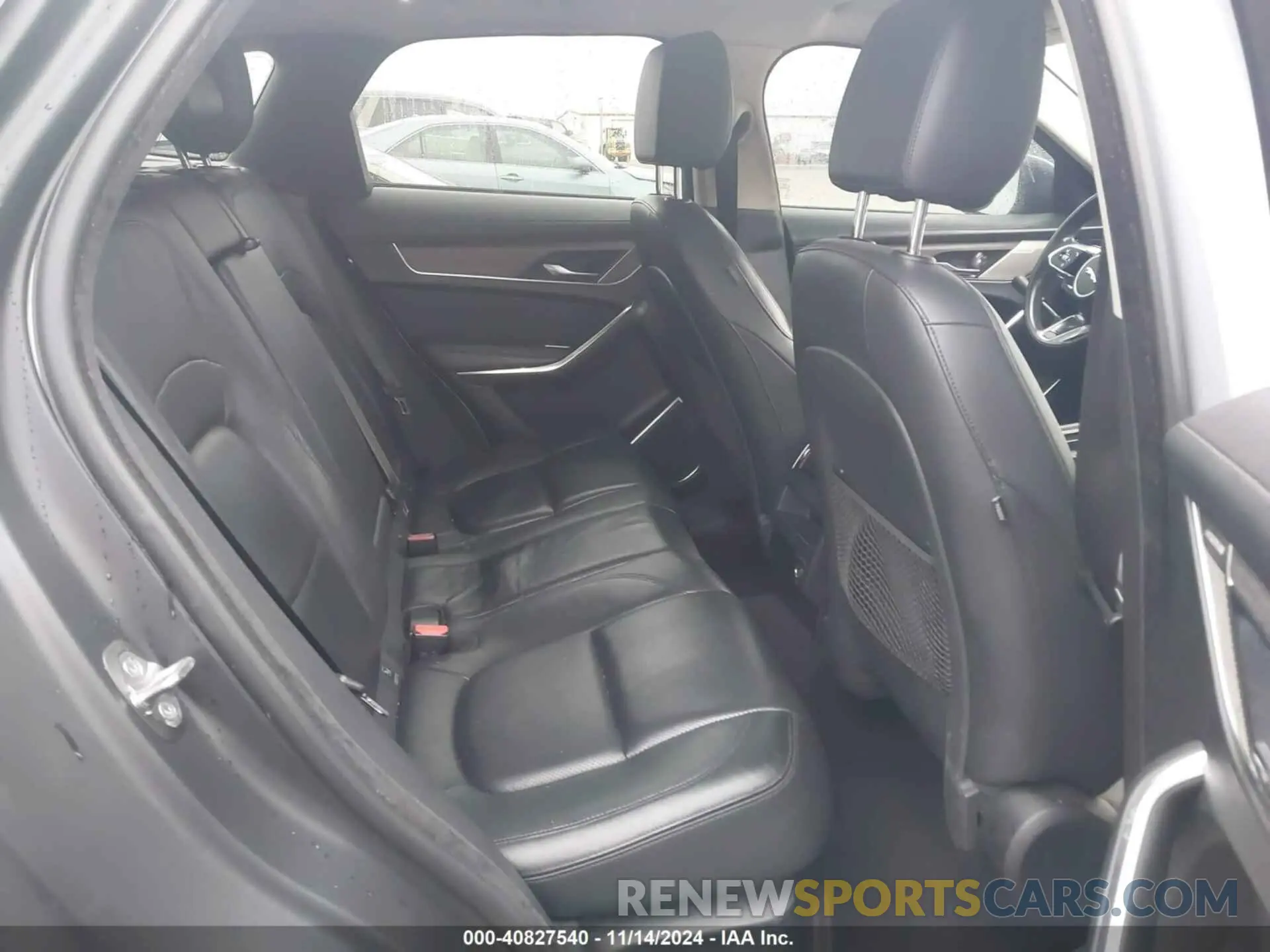 8 fotografías del automóvil dañado SADCJ2EX3MA667600 JAGUAR F-PACE 2021