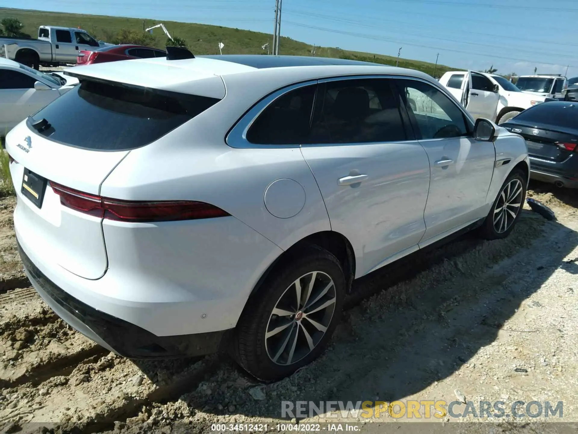 4 fotografías del automóvil dañado SADCJ2EX3MA673381 JAGUAR F-PACE 2021