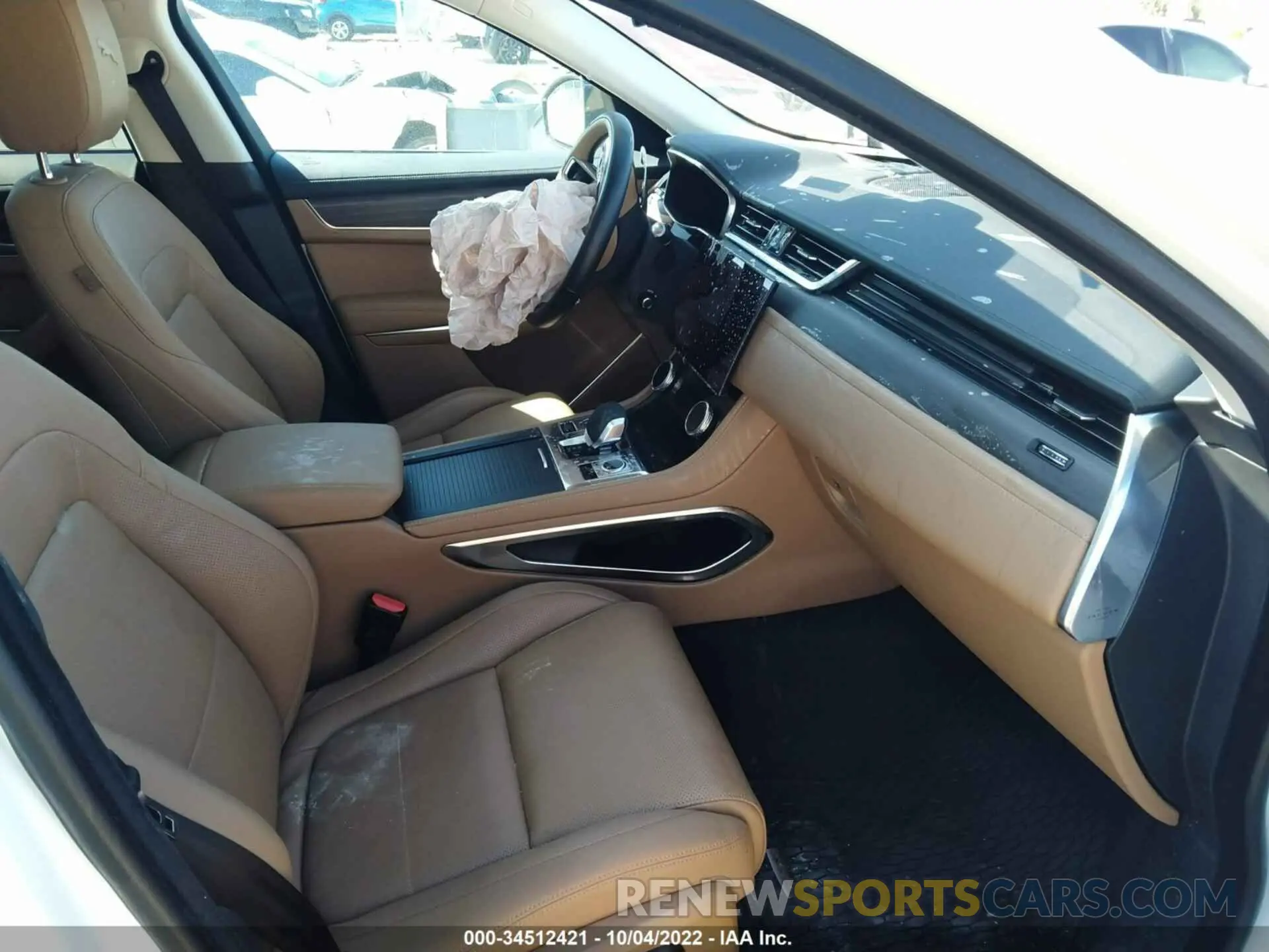 5 fotografías del automóvil dañado SADCJ2EX3MA673381 JAGUAR F-PACE 2021