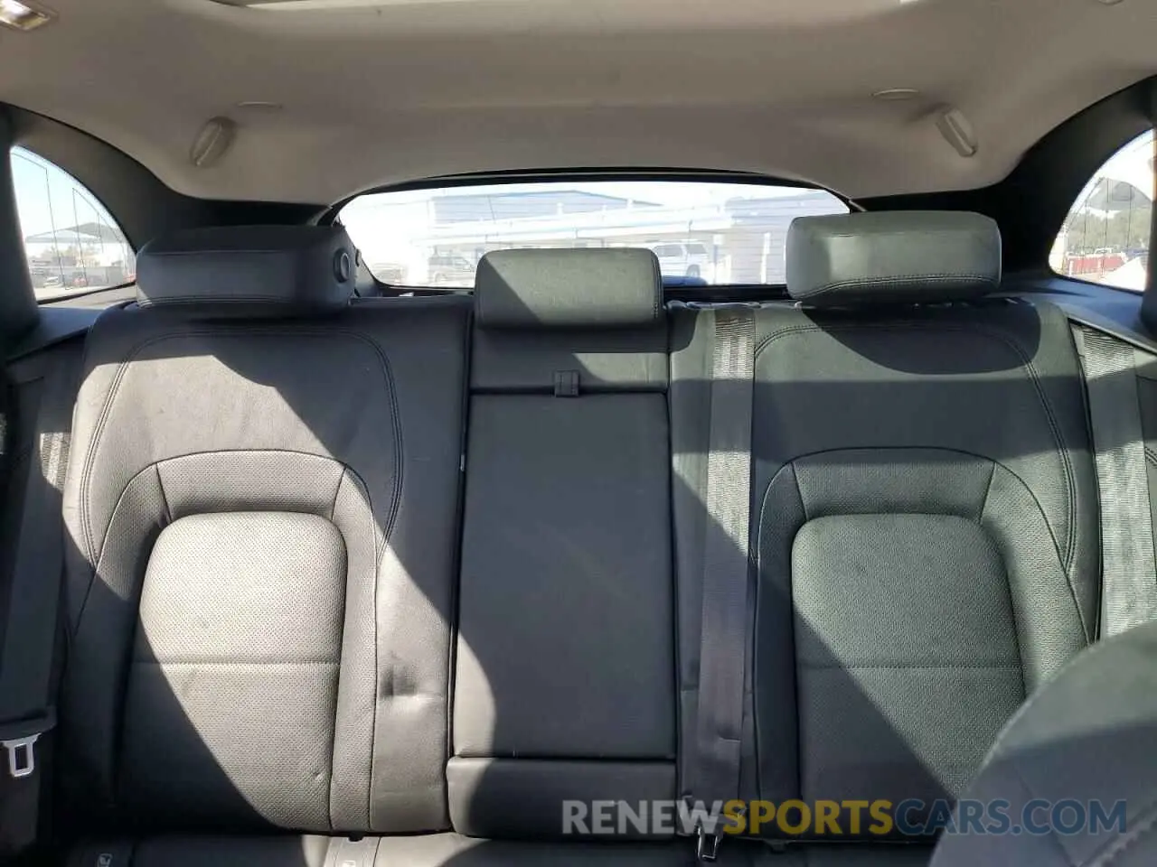 10 fotografías del automóvil dañado SADCJ2EX6MA665324 JAGUAR F-PACE 2021