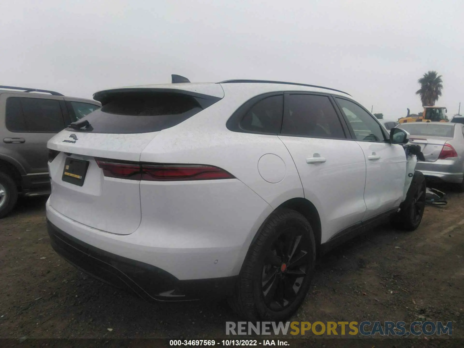 4 fotografías del automóvil dañado SADCJ2EX9MA685440 JAGUAR F-PACE 2021