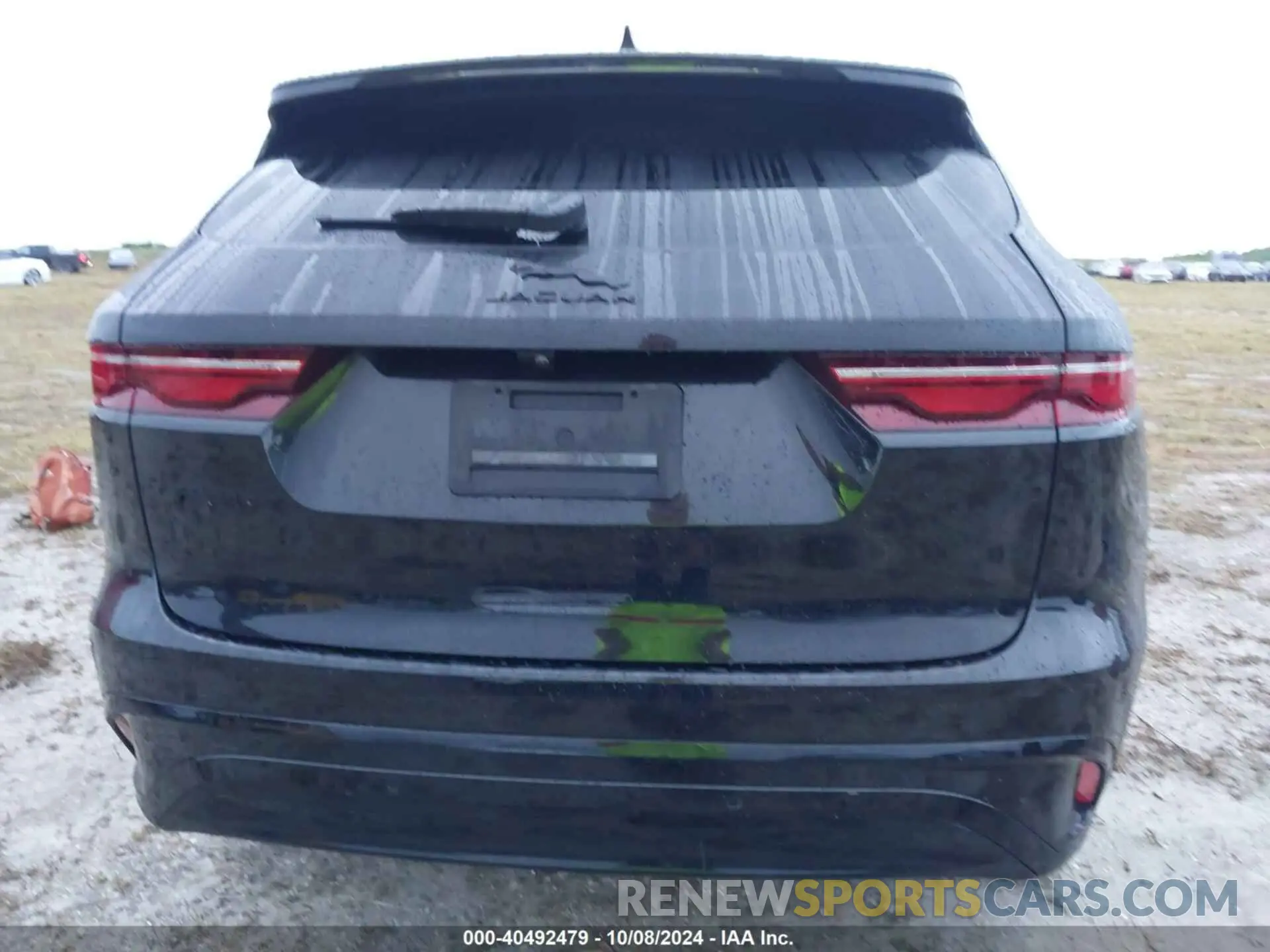 16 fotografías del automóvil dañado SADCJ2EX9MA687060 JAGUAR F-PACE 2021