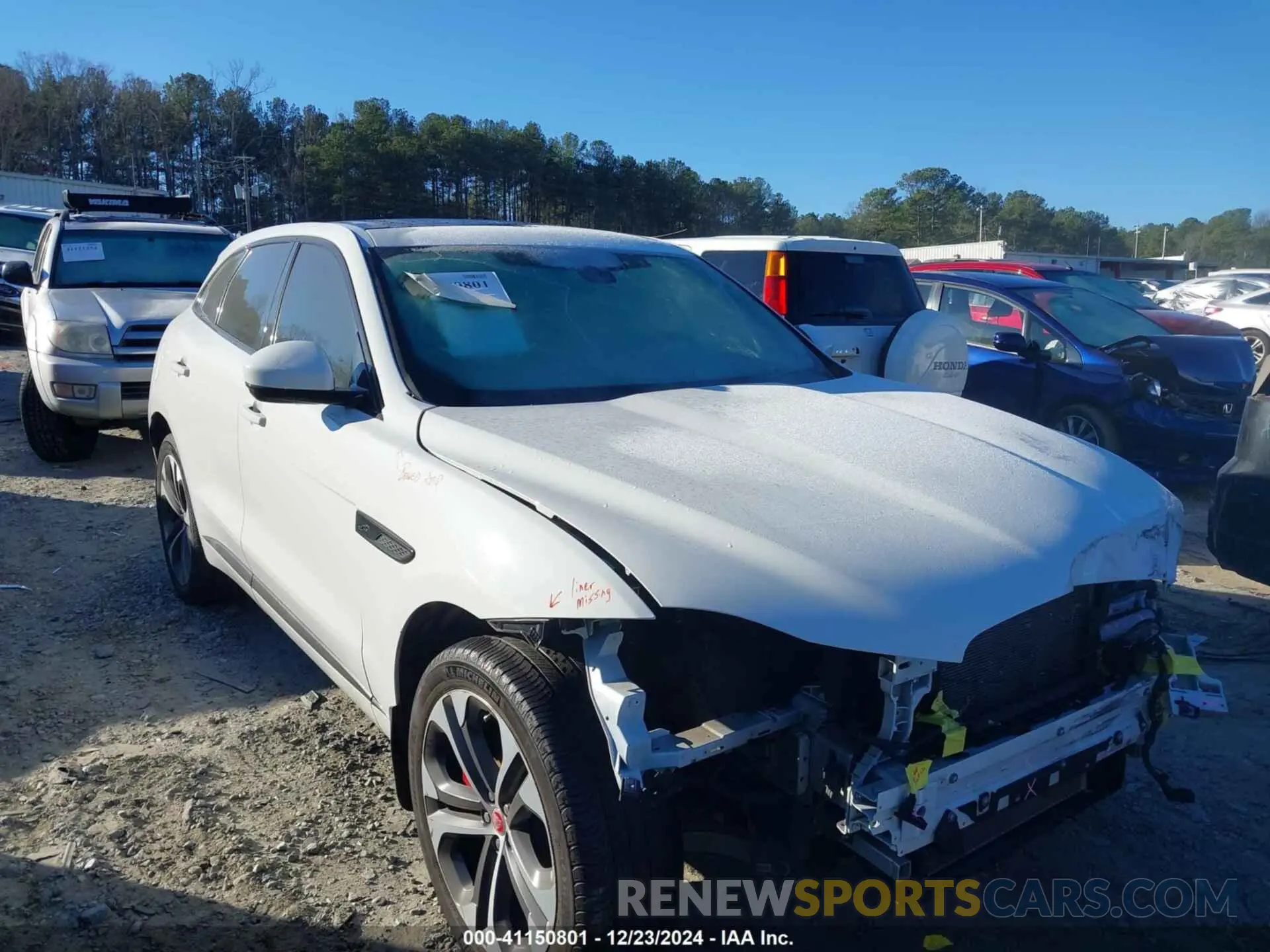 13 fotografías del automóvil dañado SADCT2FU5MA680038 JAGUAR F-PACE 2021