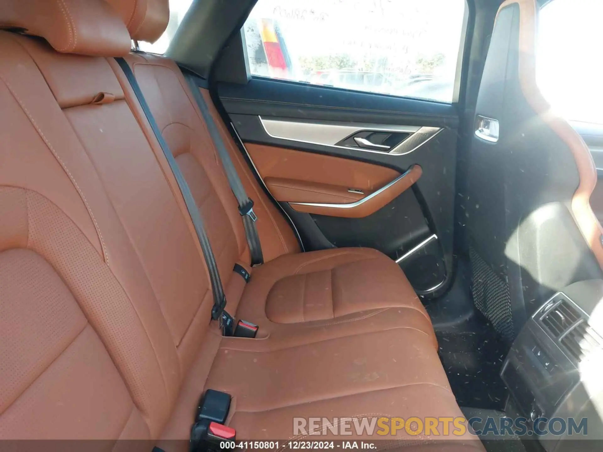 8 fotografías del automóvil dañado SADCT2FU5MA680038 JAGUAR F-PACE 2021