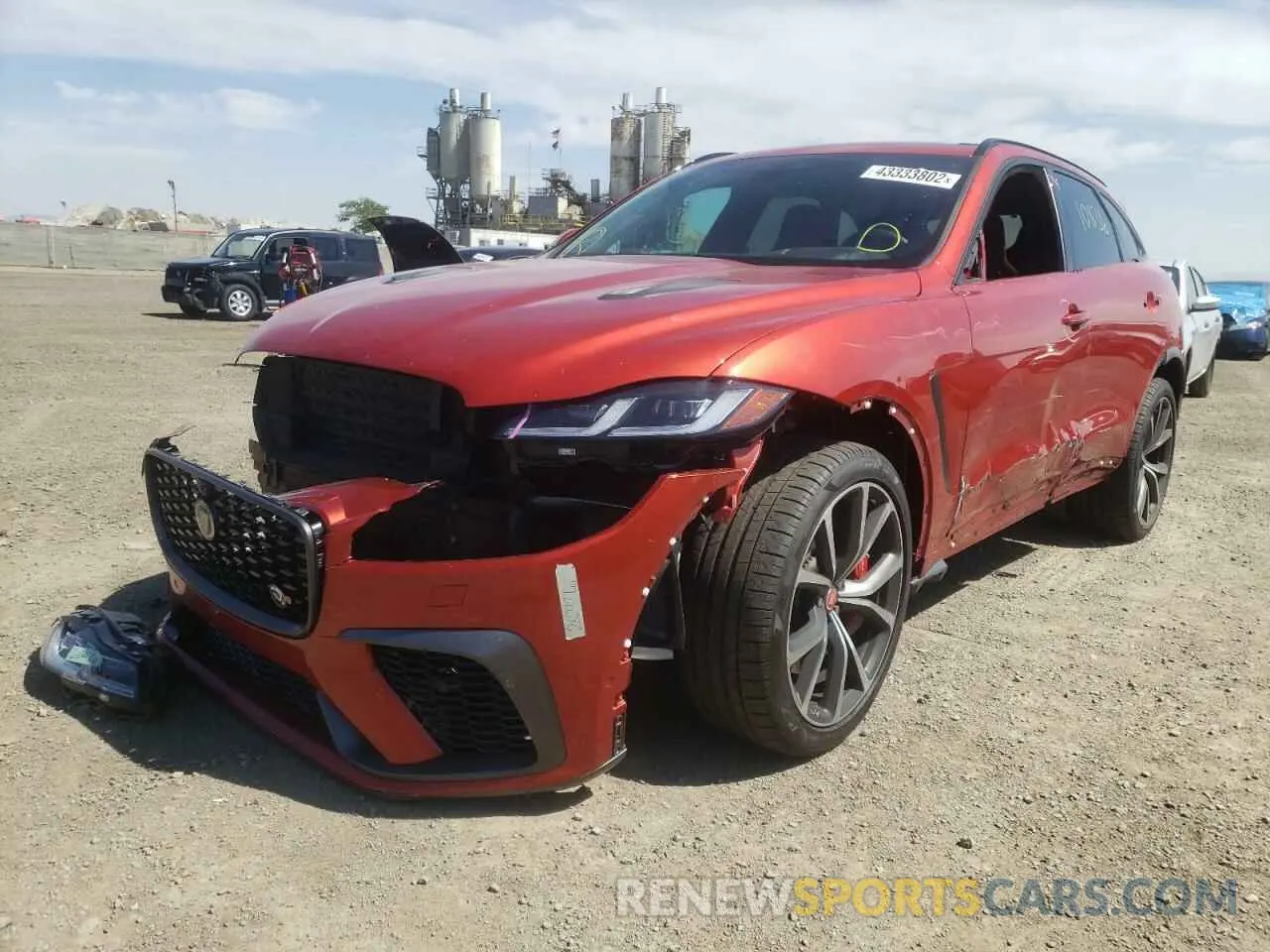 2 fotografías del automóvil dañado SADCZ2EE7MA676839 JAGUAR F-PACE 2021