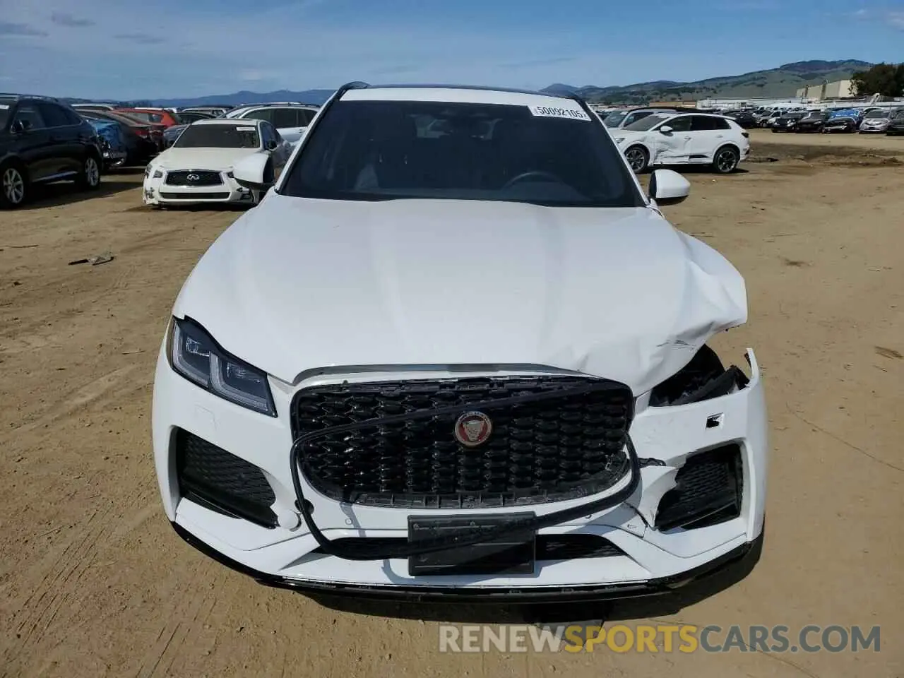 5 fotografías del automóvil dañado SADCJ2EX3NA699951 JAGUAR F-PACE 2022