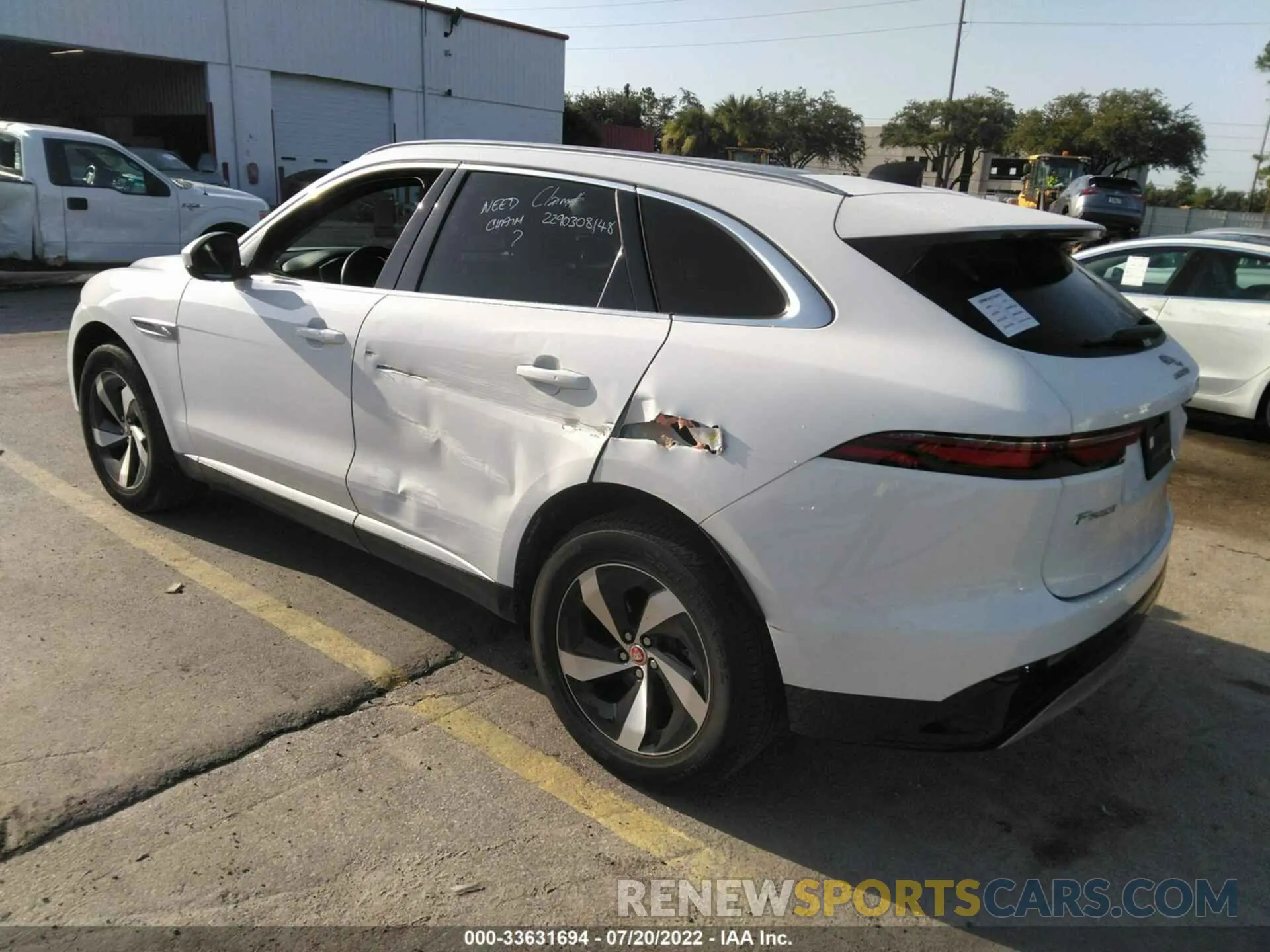 3 fotografías del automóvil dañado SADCJ2EX7NA690797 JAGUAR F-PACE 2022
