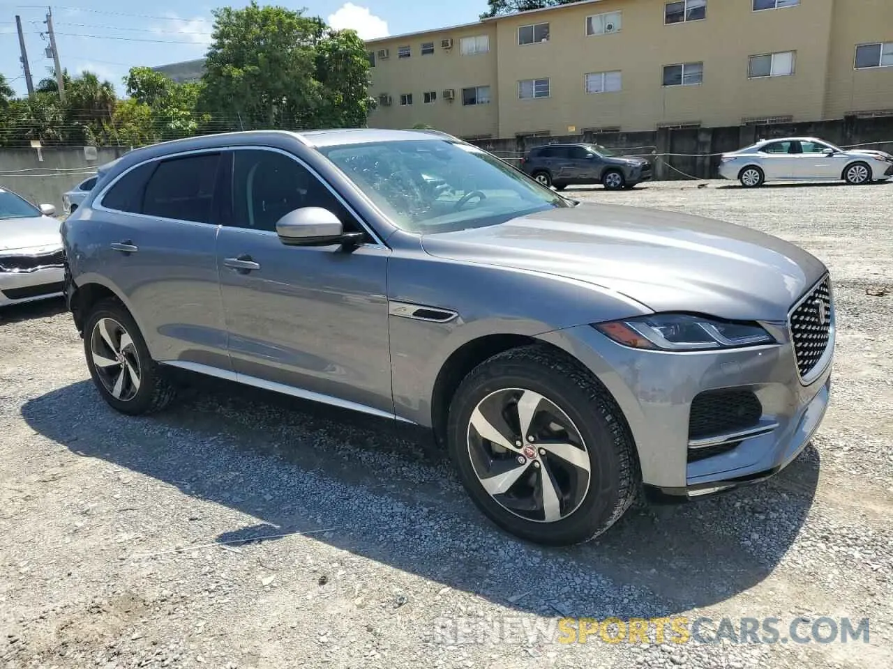 4 fotografías del automóvil dañado SADCJ2EX8NA689139 JAGUAR F-PACE 2022