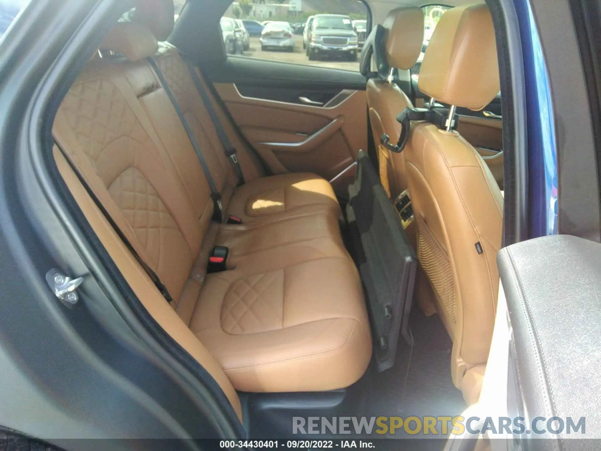 8 fotografías del automóvil dañado SADCJ2EXXNA697520 JAGUAR F-PACE 2022