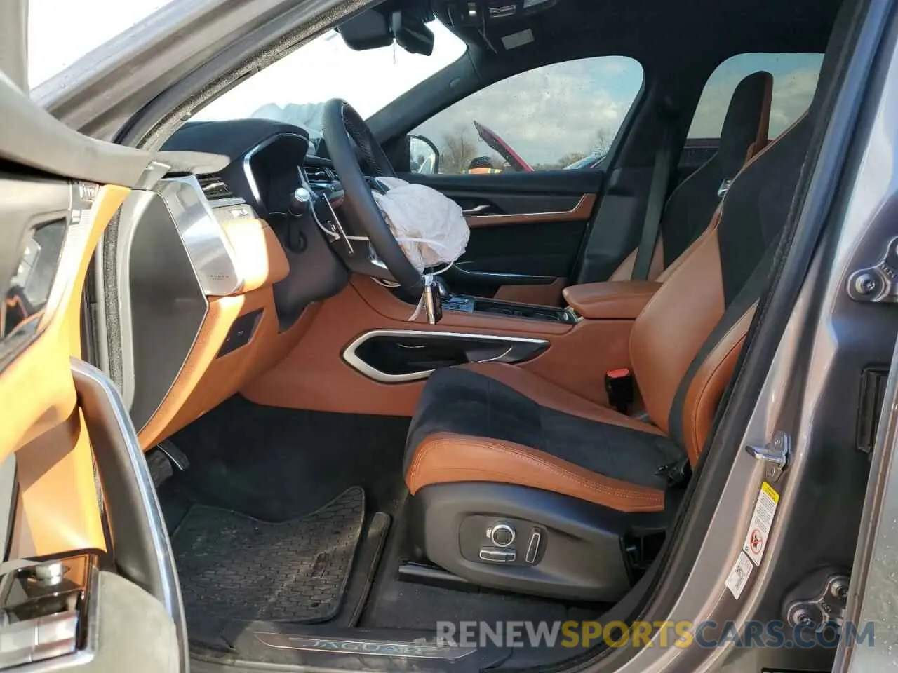 7 fotografías del automóvil dañado SADCZ2EE7NA701515 JAGUAR F-PACE 2022