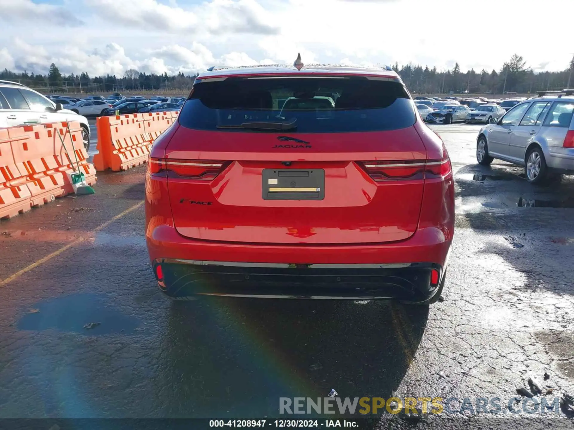17 fotografías del automóvil dañado SADCJ2EX0PA705563 JAGUAR F-PACE 2023