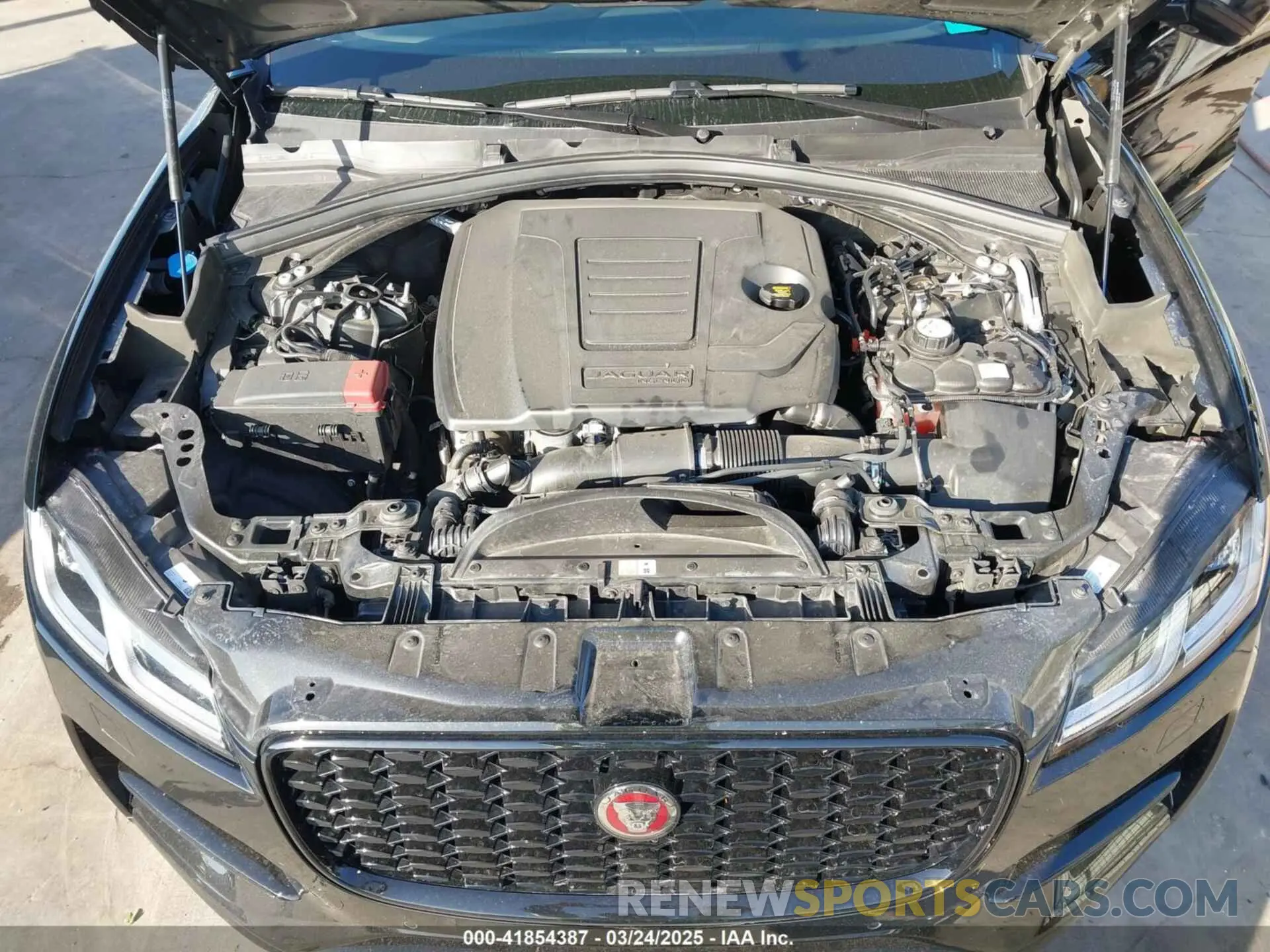 10 fotografías del automóvil dañado SADCJ2EX0PA717728 JAGUAR F-PACE 2023