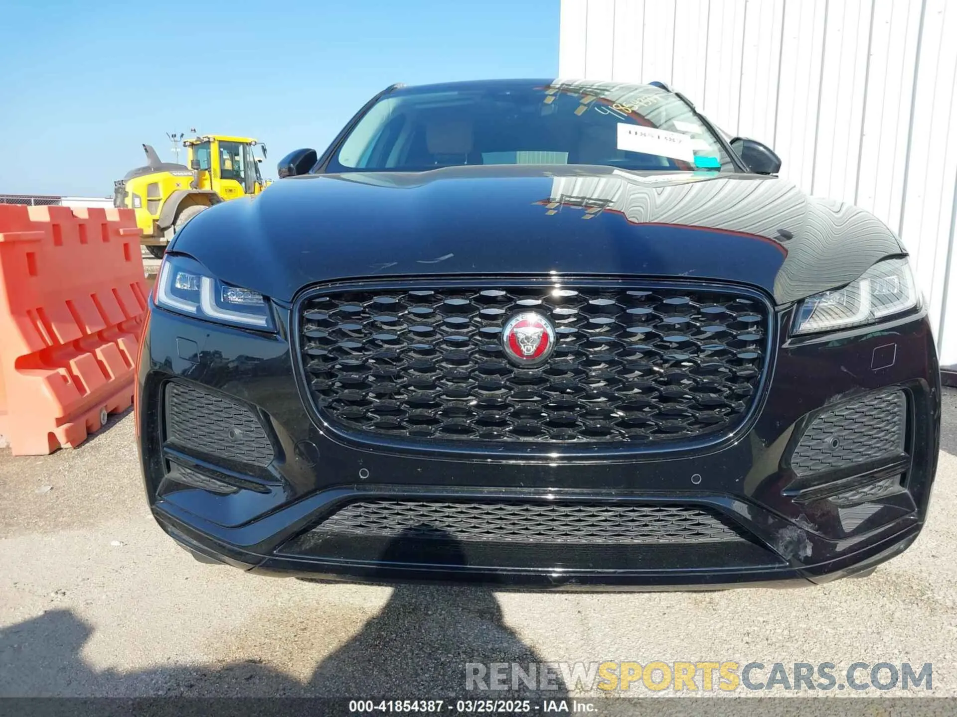 21 fotografías del automóvil dañado SADCJ2EX0PA717728 JAGUAR F-PACE 2023