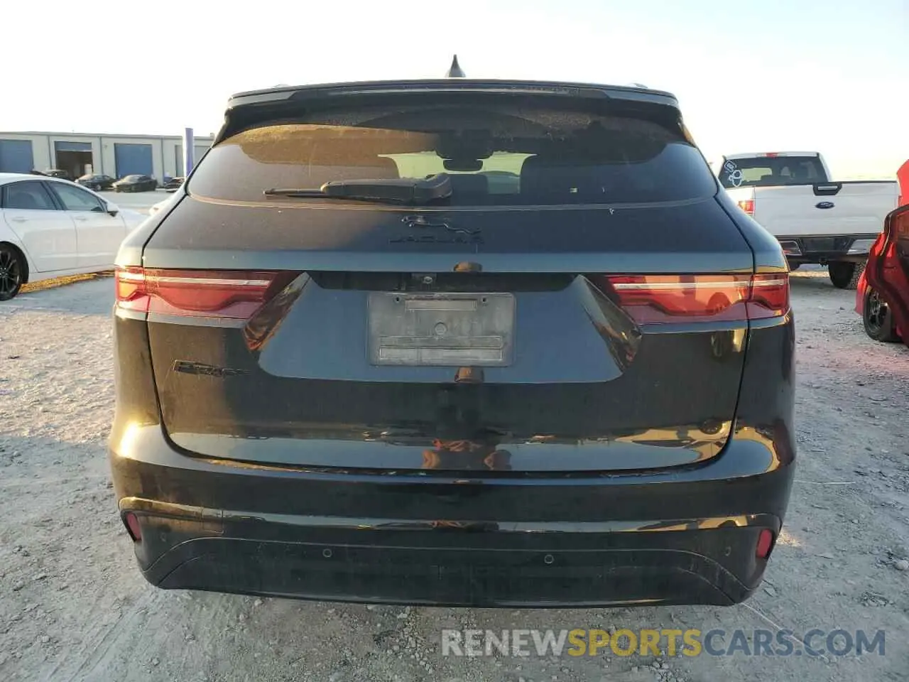 6 fotografías del automóvil dañado SADCJ2EX4PA705551 JAGUAR F-PACE 2023