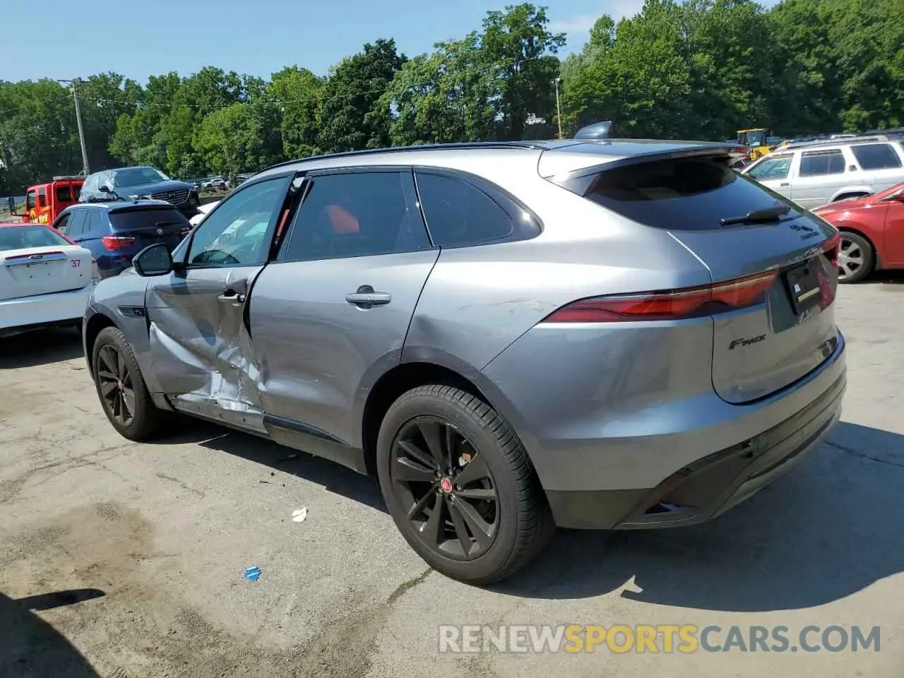 2 fotografías del automóvil dañado SADCJ2EX4PA708952 JAGUAR F-PACE 2023