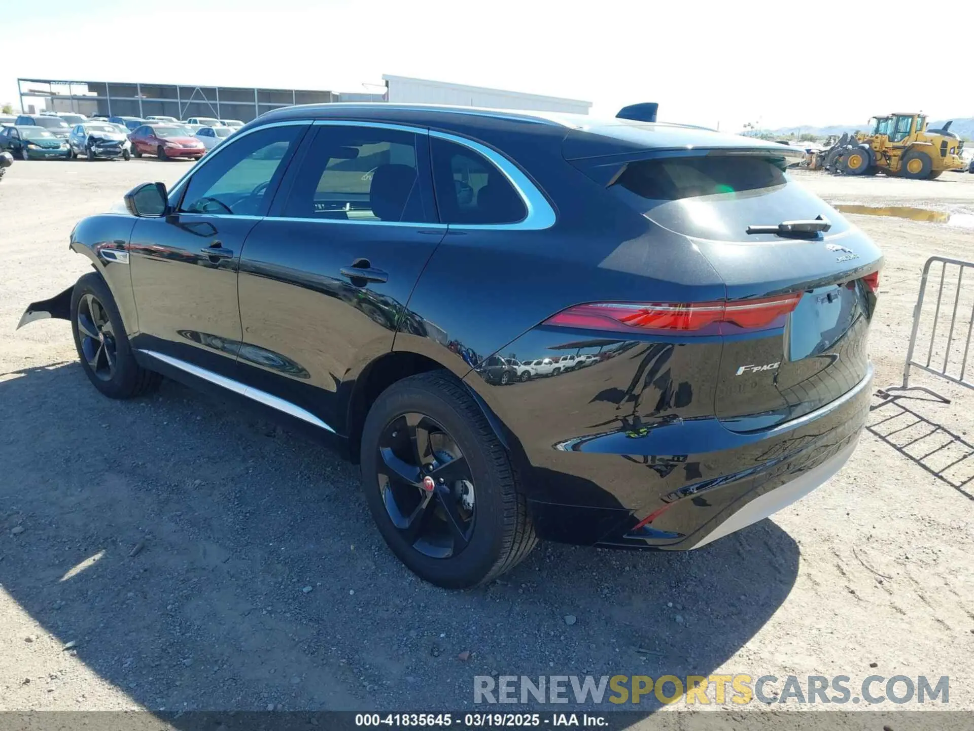 3 fotografías del automóvil dañado SADCJ2EX4PA713164 JAGUAR F-PACE 2023