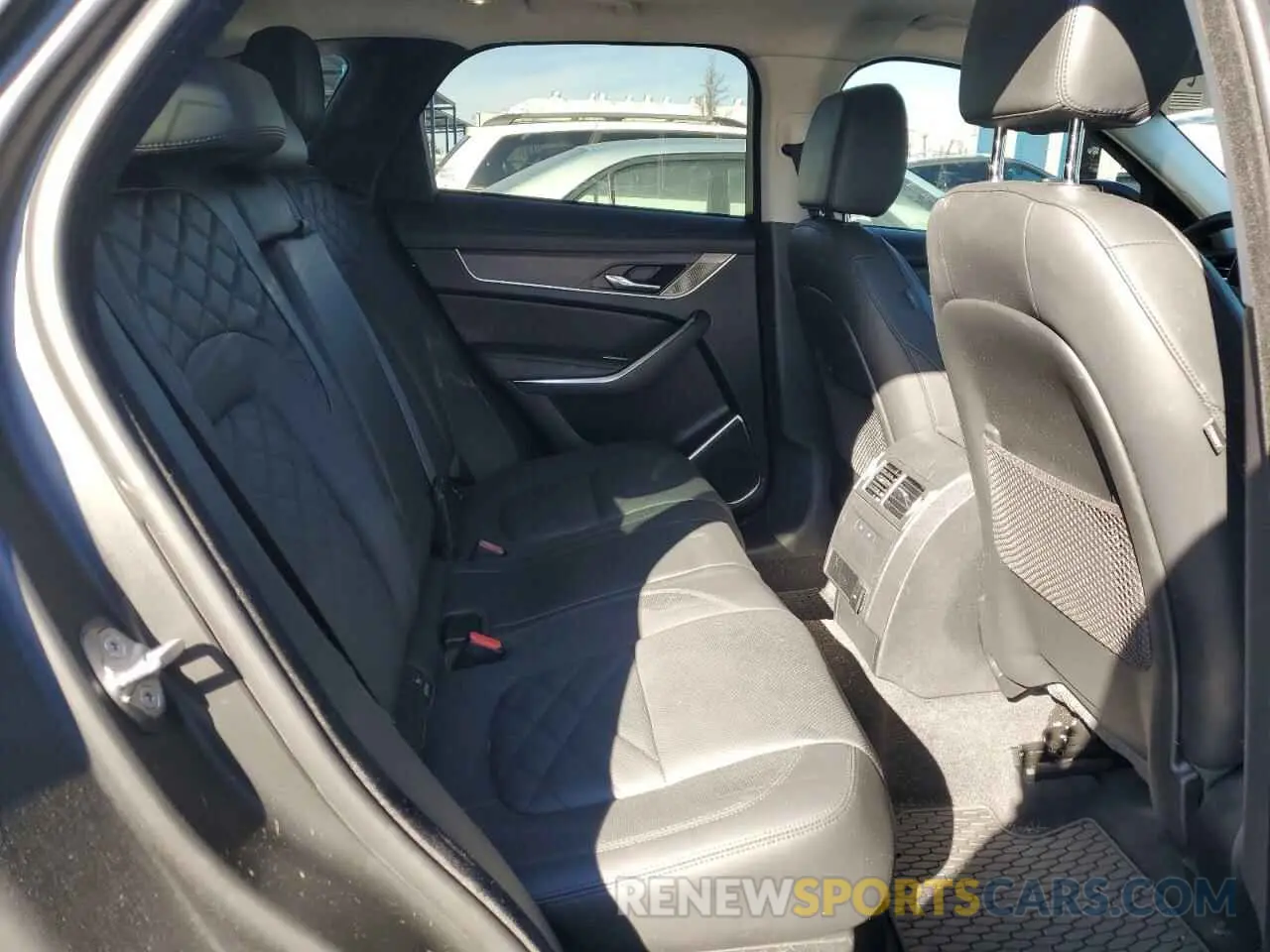 11 fotografías del automóvil dañado SADCJ2EX7PA708704 JAGUAR F-PACE 2023