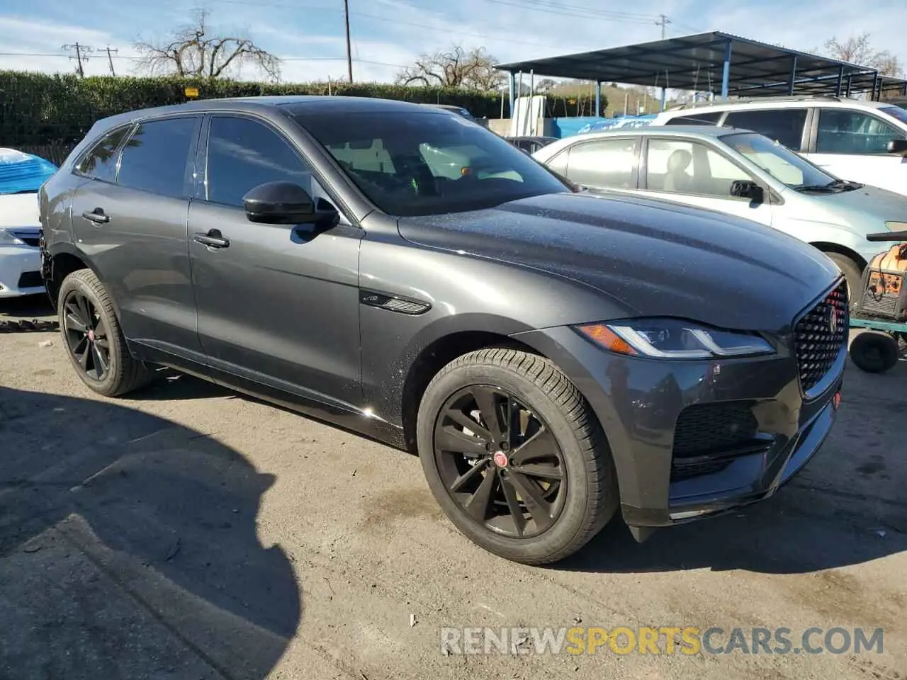 4 fotografías del automóvil dañado SADCJ2EX7PA708704 JAGUAR F-PACE 2023