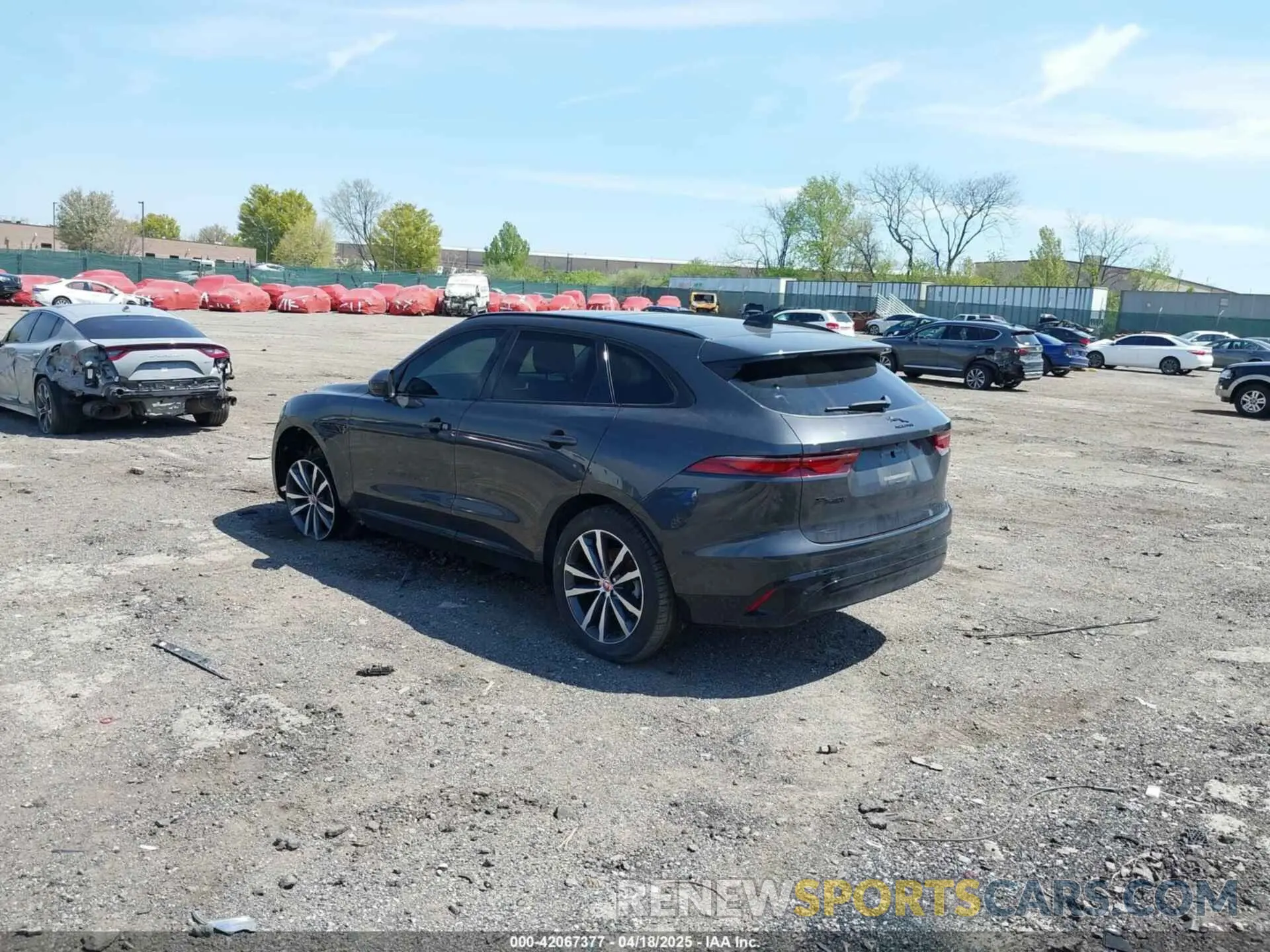 3 fotografías del automóvil dañado SADCJ2EX9PA705500 JAGUAR F-PACE 2023