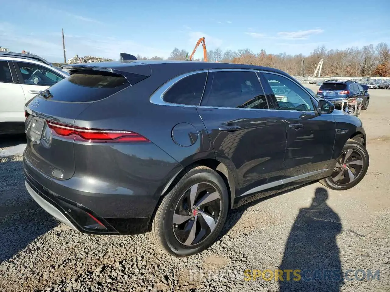 3 fotografías del automóvil dañado SADCJ2EX9PA712351 JAGUAR F-PACE 2023
