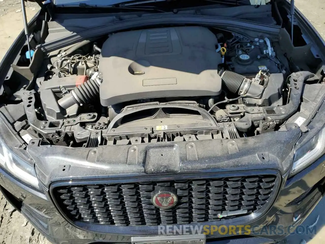 13 fotografías del automóvil dañado SADCT2FU0PA711975 JAGUAR F-PACE 2023