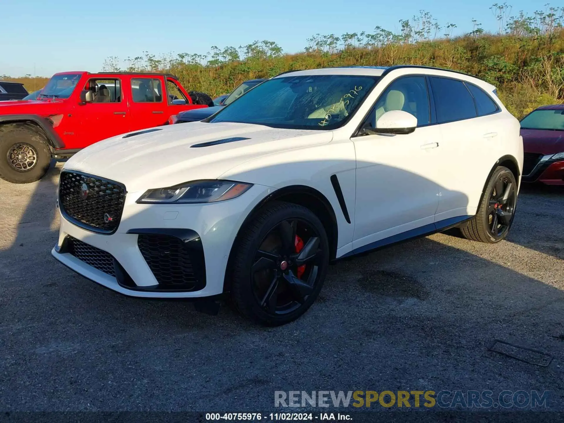 2 fotografías del automóvil dañado SADCZ2EE0PA709488 JAGUAR F-PACE 2023