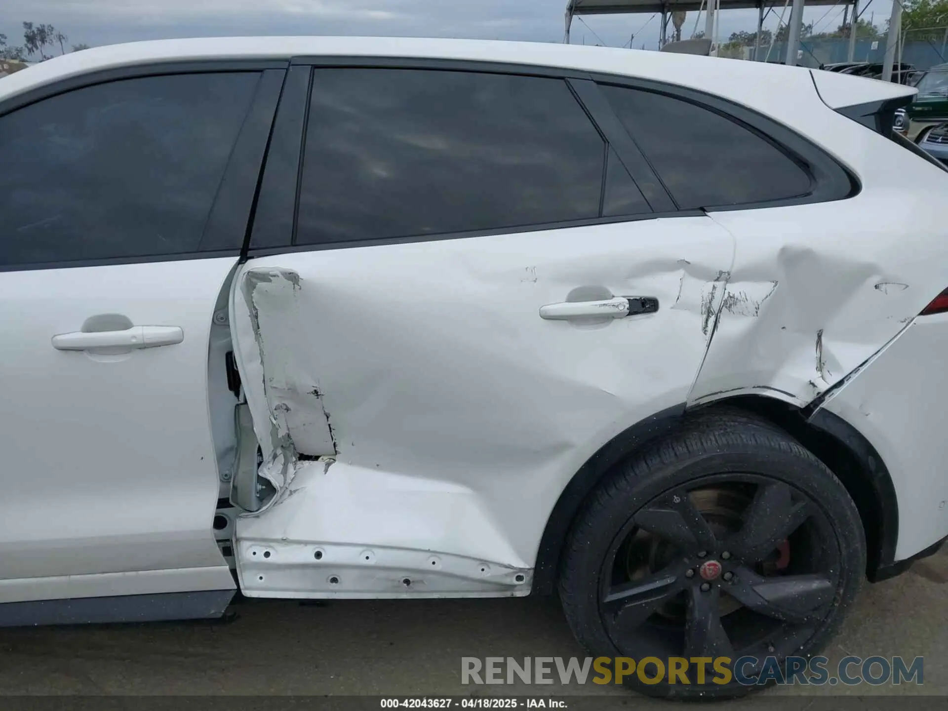 6 fotografías del automóvil dañado SADCZ2EE5PA704142 JAGUAR F-PACE 2023