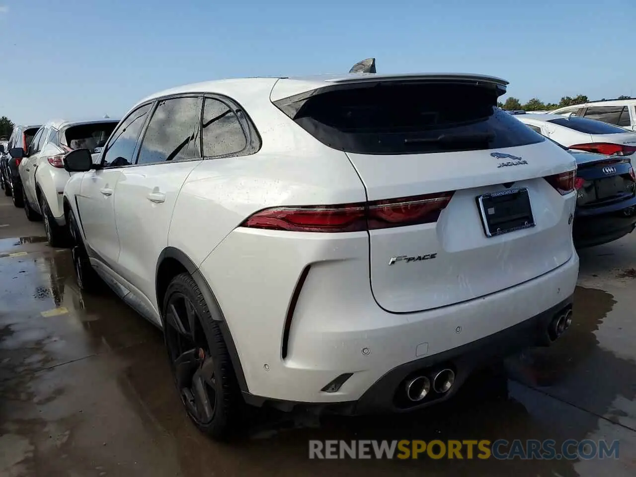 2 fotografías del automóvil dañado SADCZ2EE7PA704580 JAGUAR F-PACE 2023