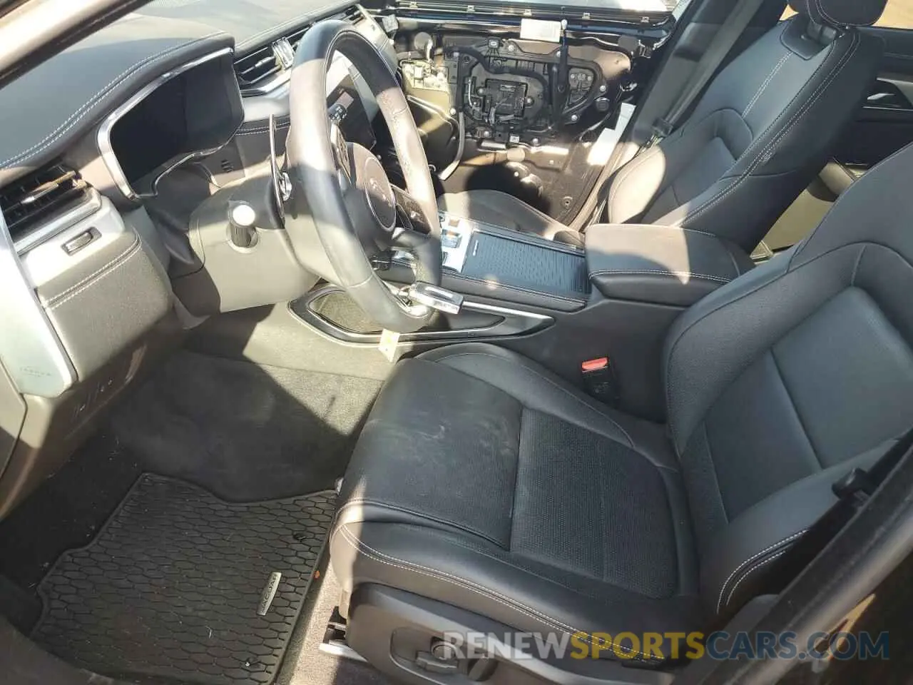 7 fotografías del automóvil dañado SADCT2EX0RA723879 JAGUAR F-PACE 2024